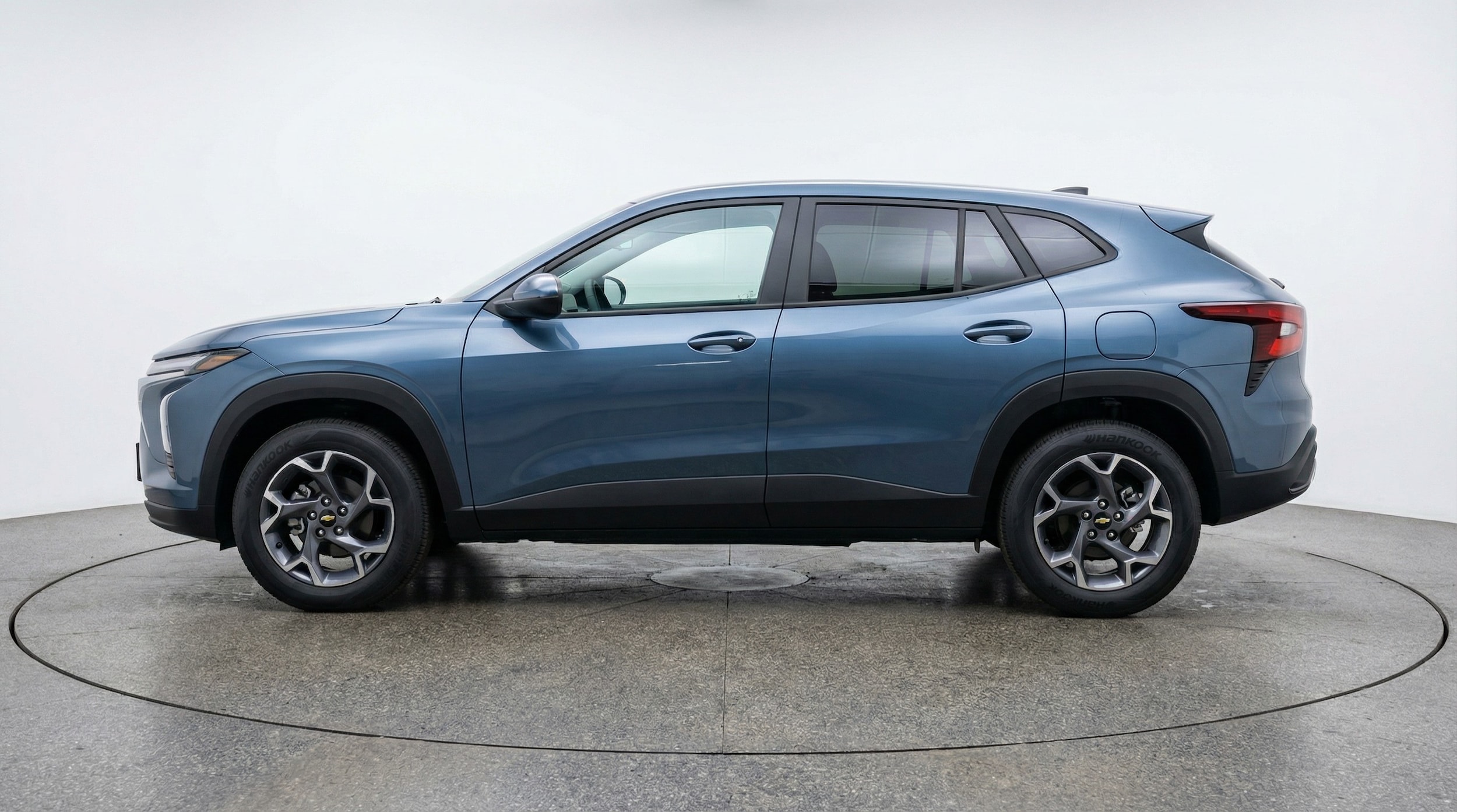 Thumbnail: 2025 Chevrolet Trax - 4