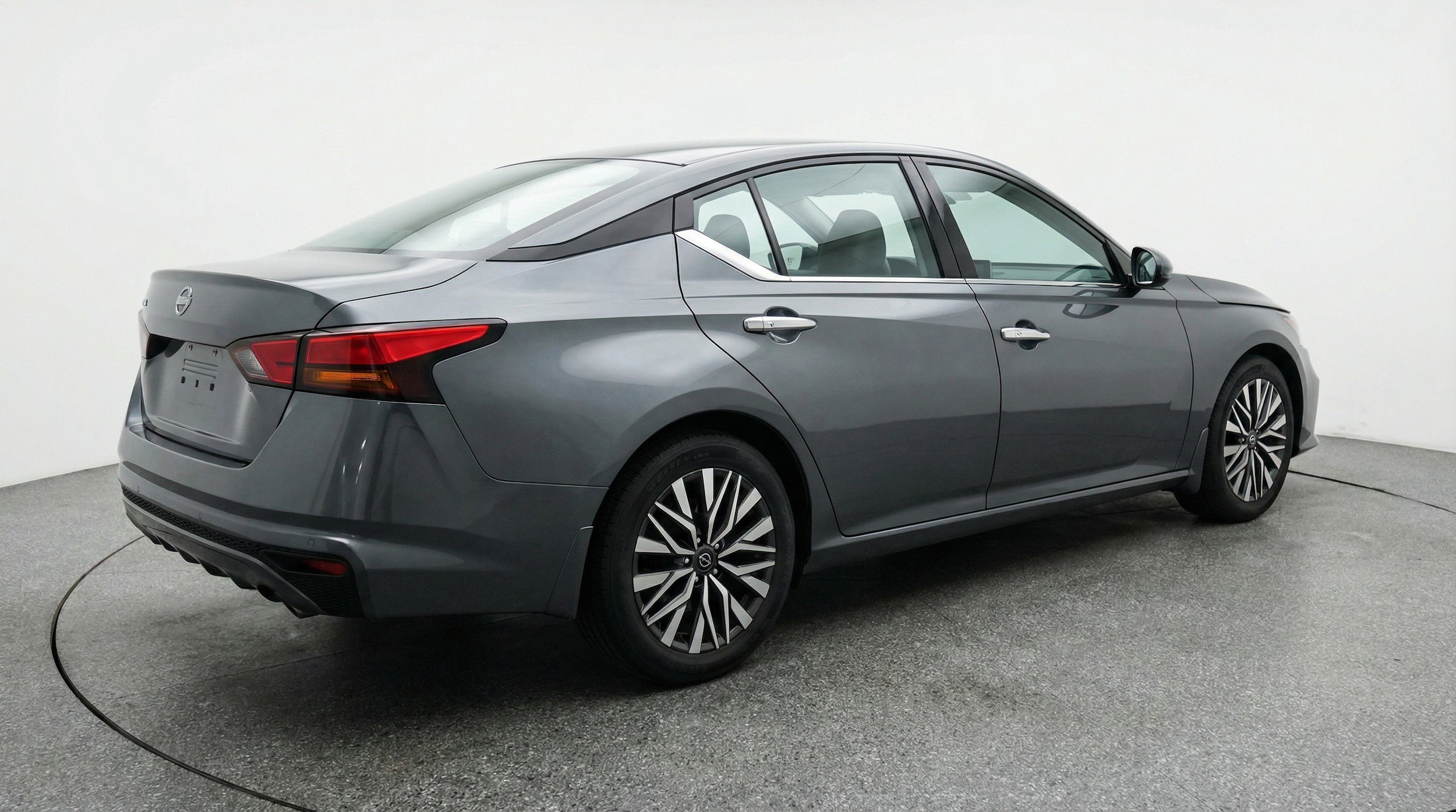 Thumbnail: 2025 Nissan Altima - 9