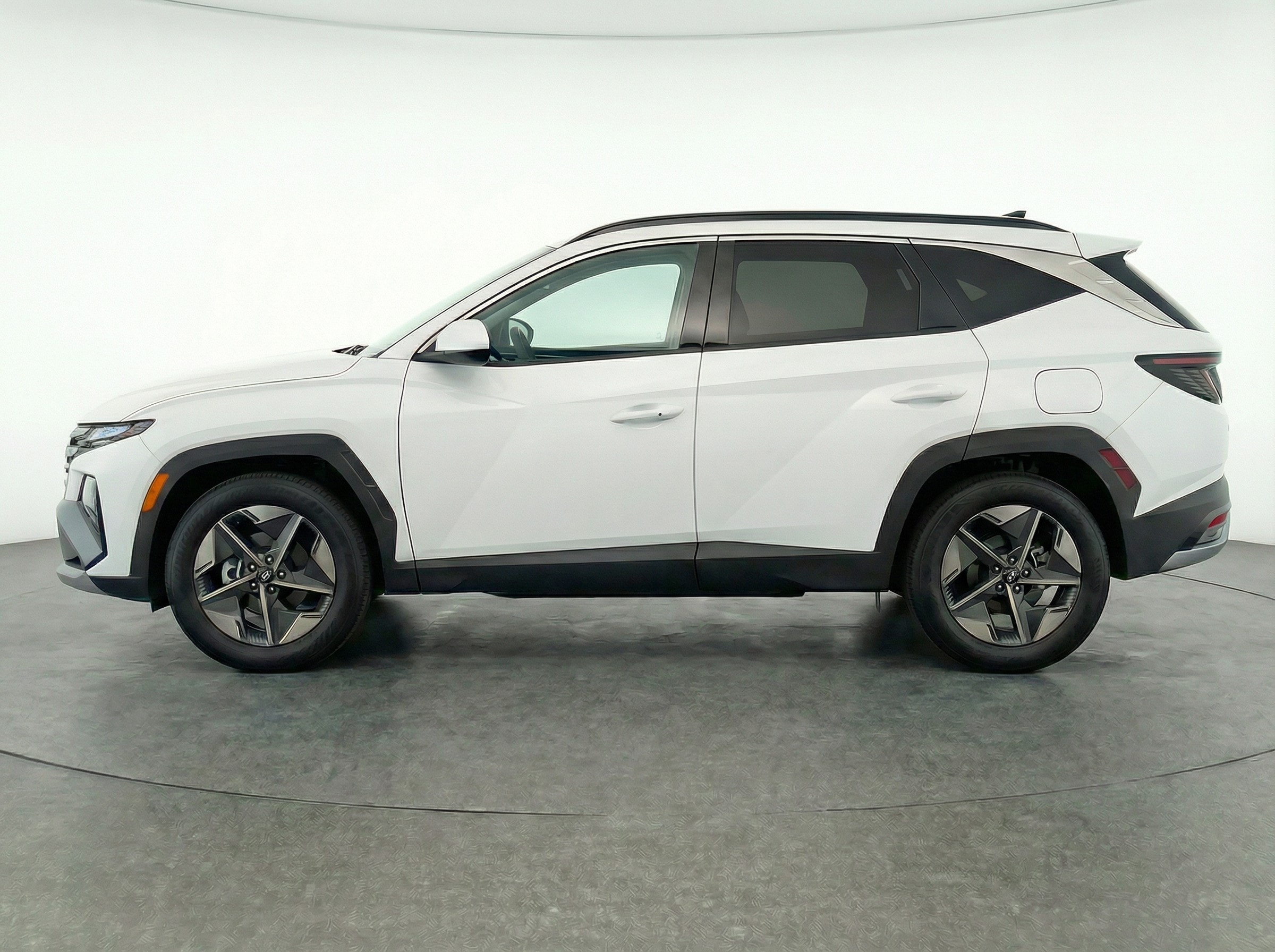 Thumbnail: 2025 Hyundai Tucson - 4