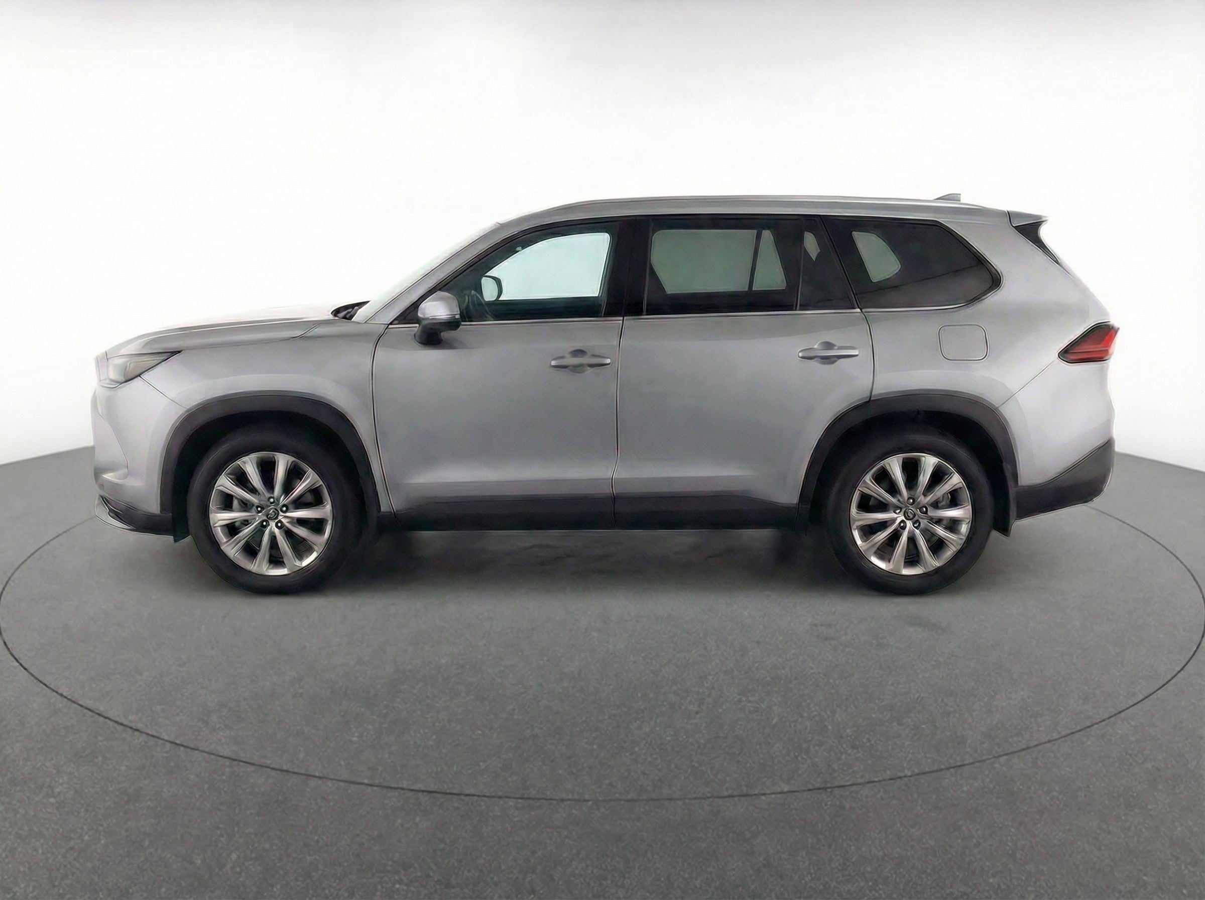 Thumbnail: 2024 Toyota Grand Highlander - 4