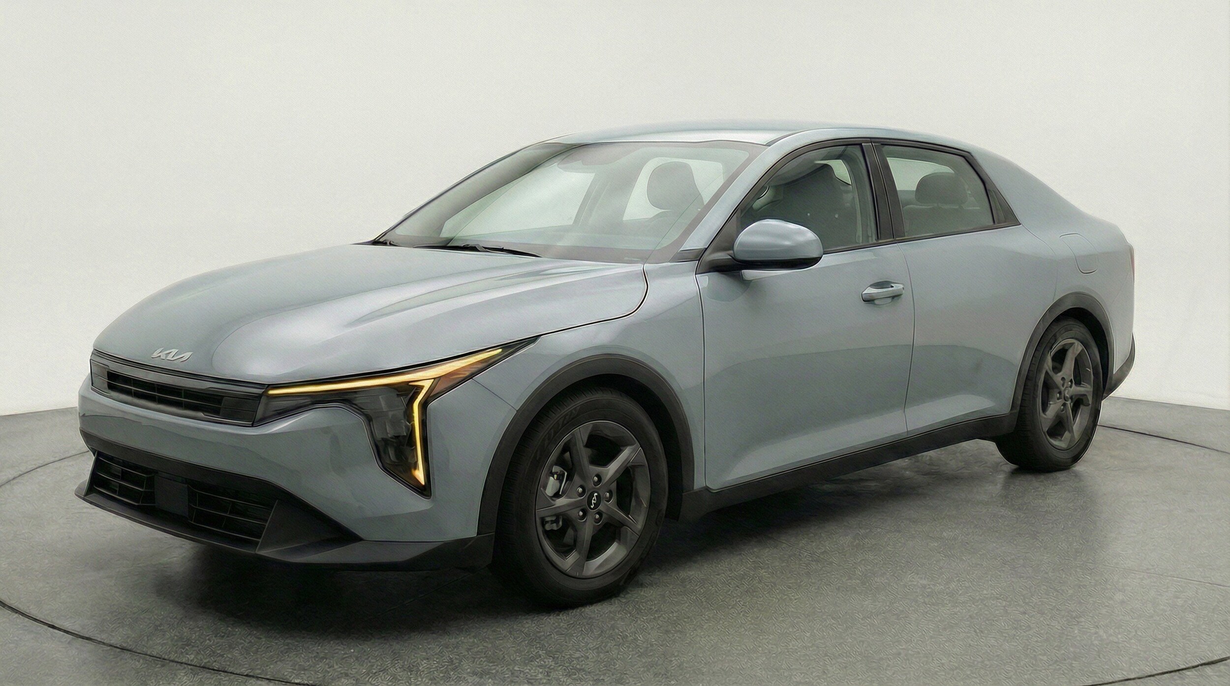 Thumbnail: 2025 Kia K4 - 3