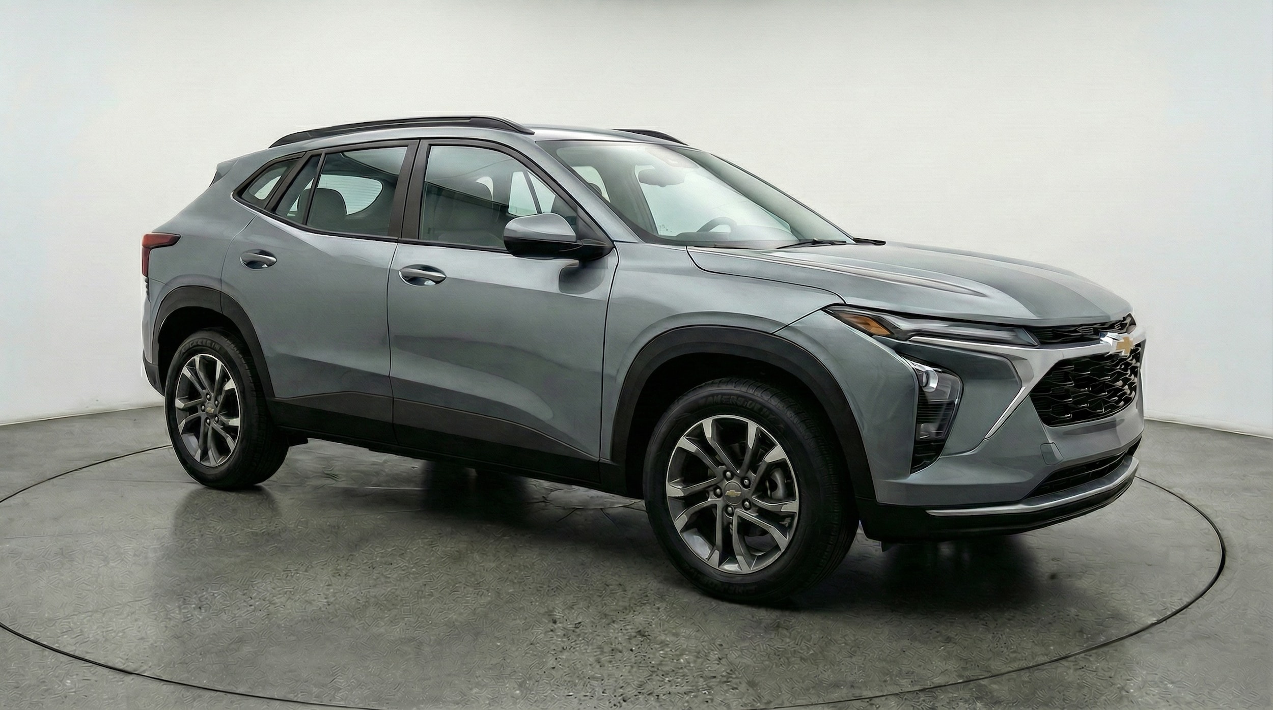 Thumbnail: 2025 Chevrolet Trax - 1