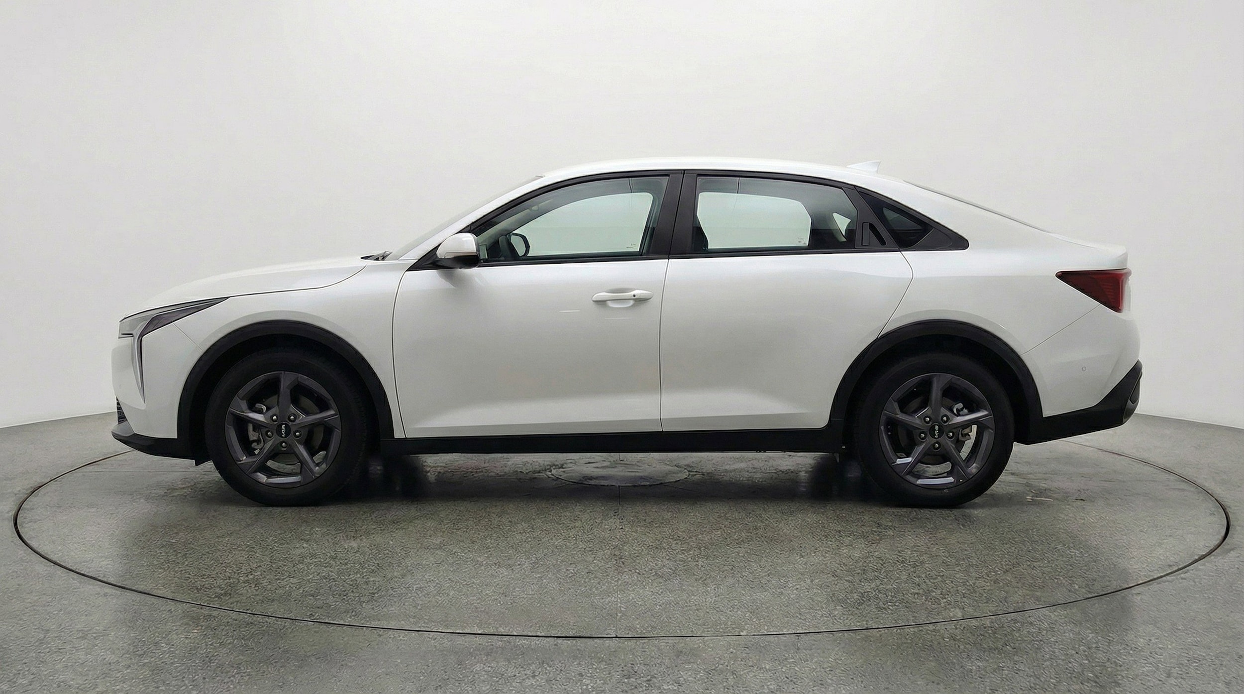 Thumbnail: 2025 Kia K4 - 5