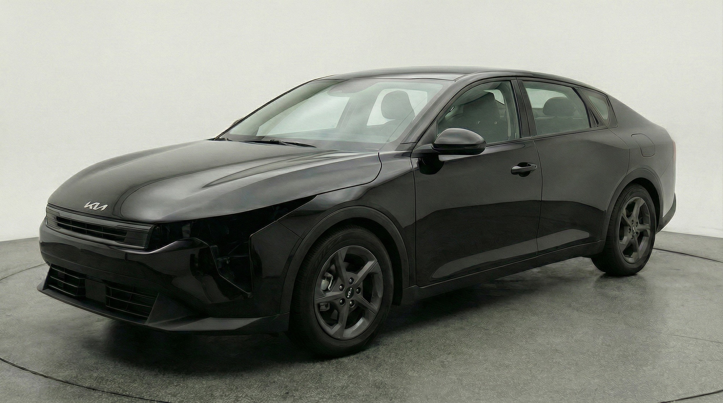 Thumbnail: 2025 Kia K4 - 3