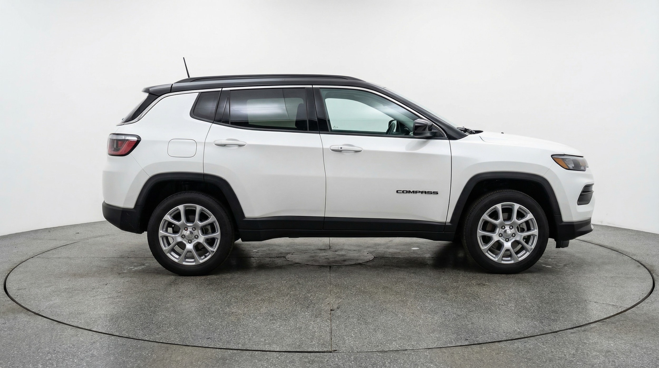 Thumbnail: 2025 Jeep Compass - 8