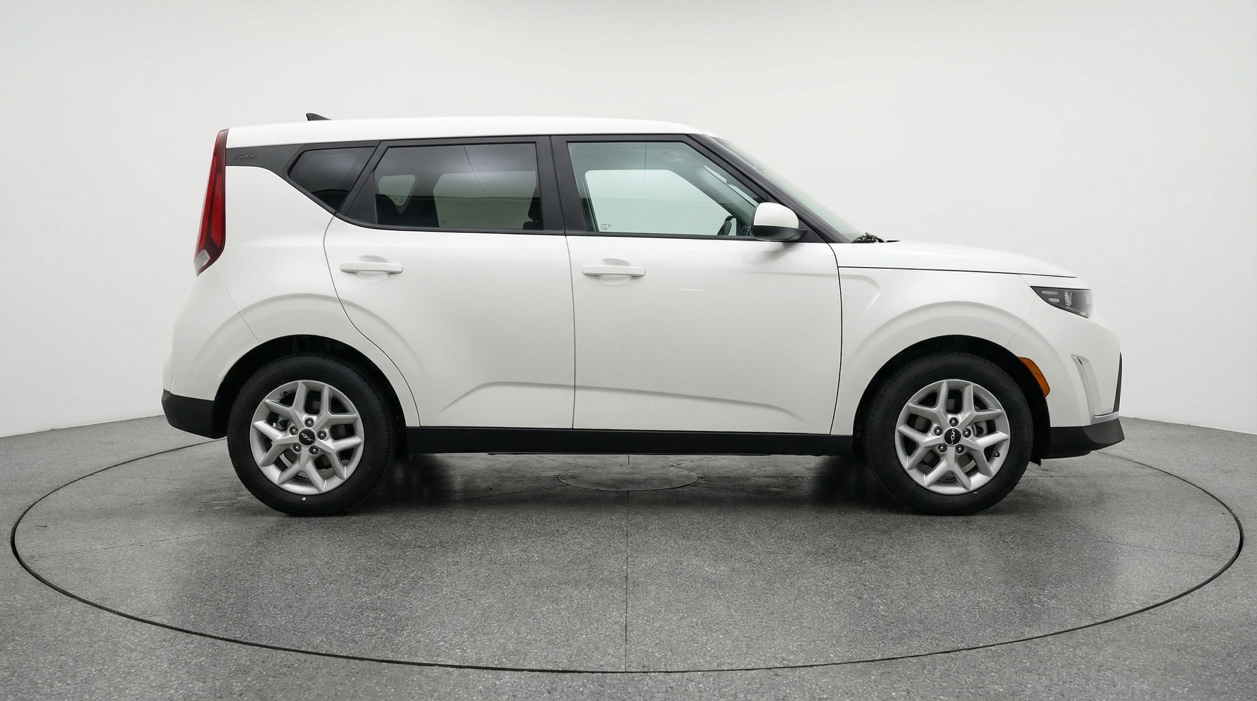 Thumbnail: 2025 Kia Soul - 8