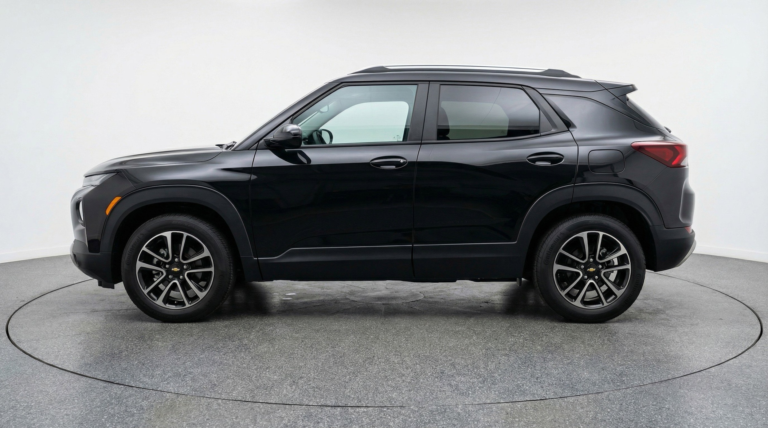 Thumbnail: 2025 Chevrolet TrailBlazer - 5