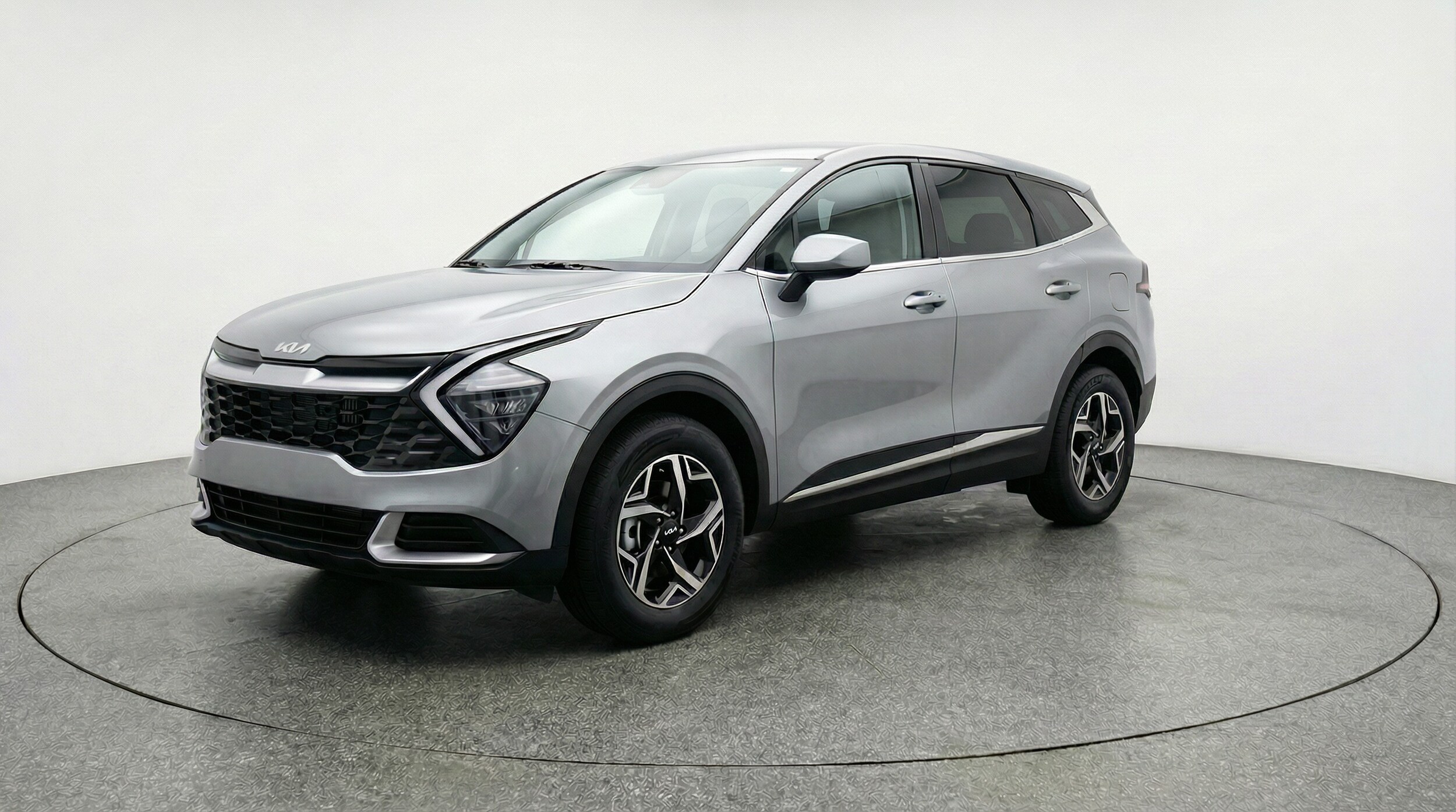 Thumbnail: 2025 Kia Sportage - 3