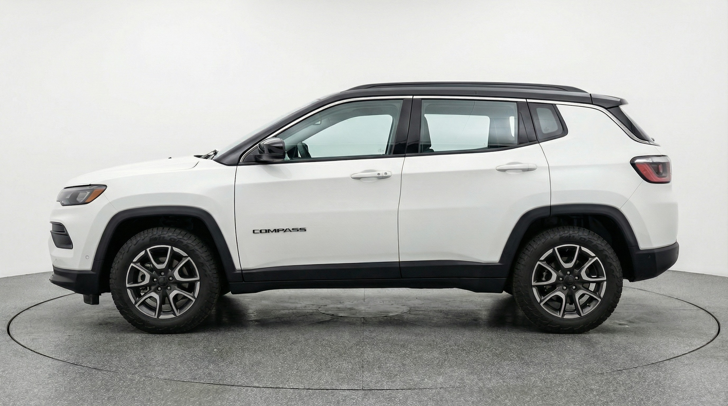 Thumbnail: 2025 Jeep Compass - 4