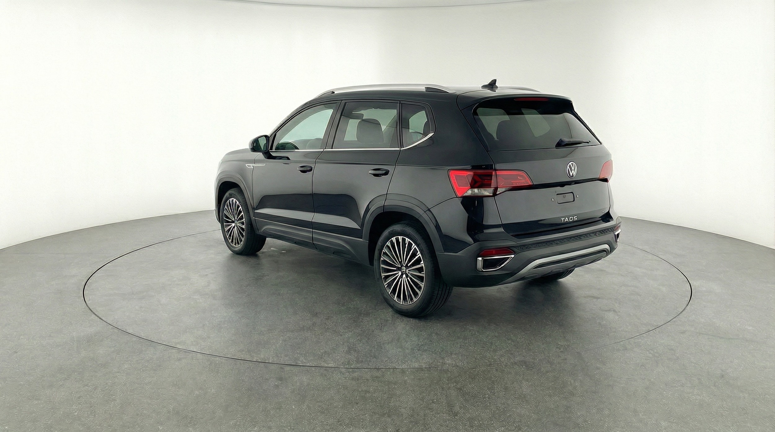 Thumbnail: 2025 Volkswagen Taos - 5