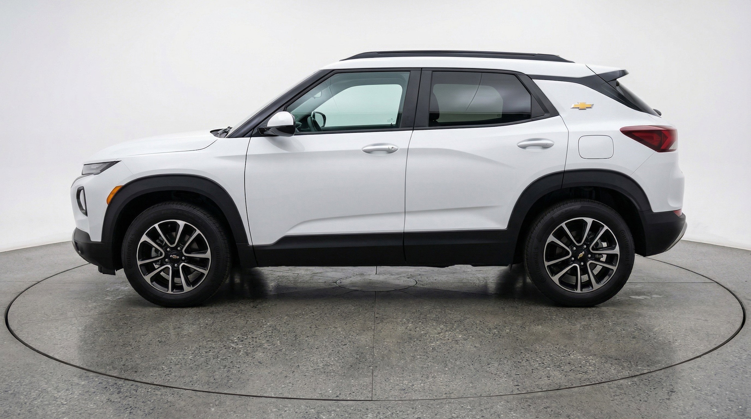 Thumbnail: 2025 Chevrolet TrailBlazer - 5