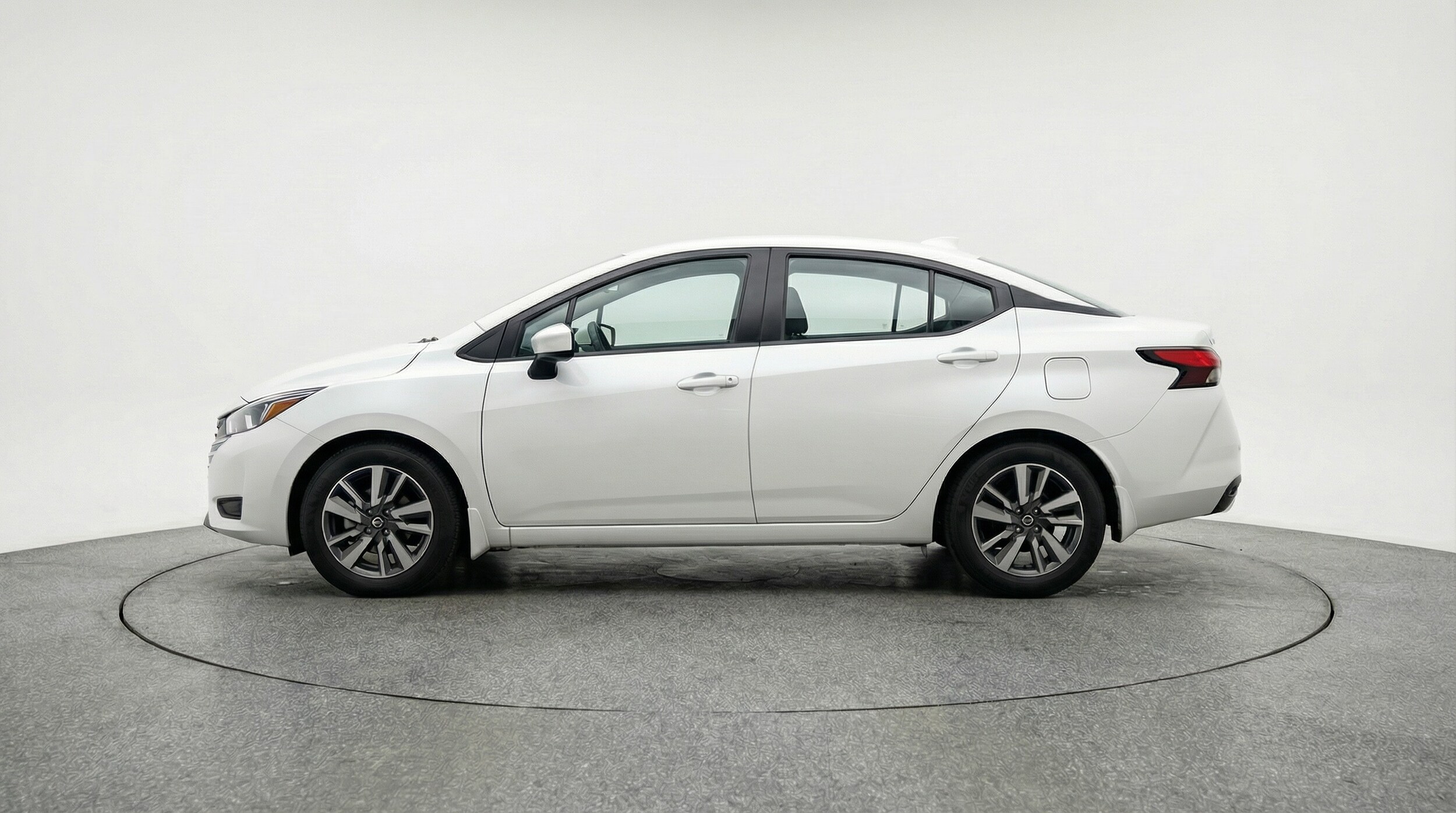 Thumbnail: 2025 Nissan Versa - 4