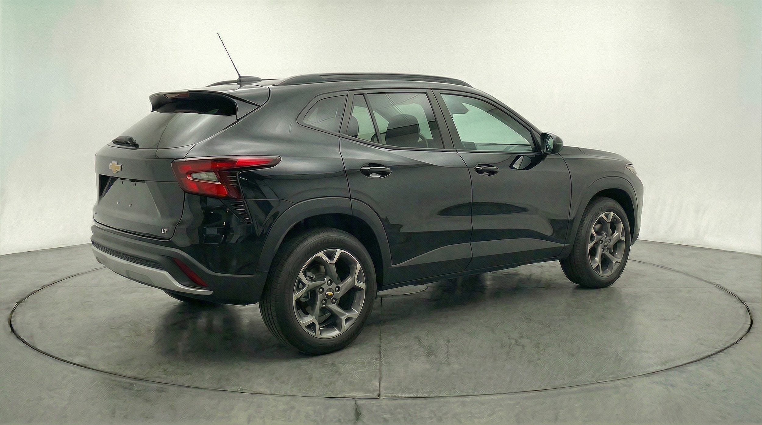 Thumbnail: 2025 Chevrolet Trax - 7