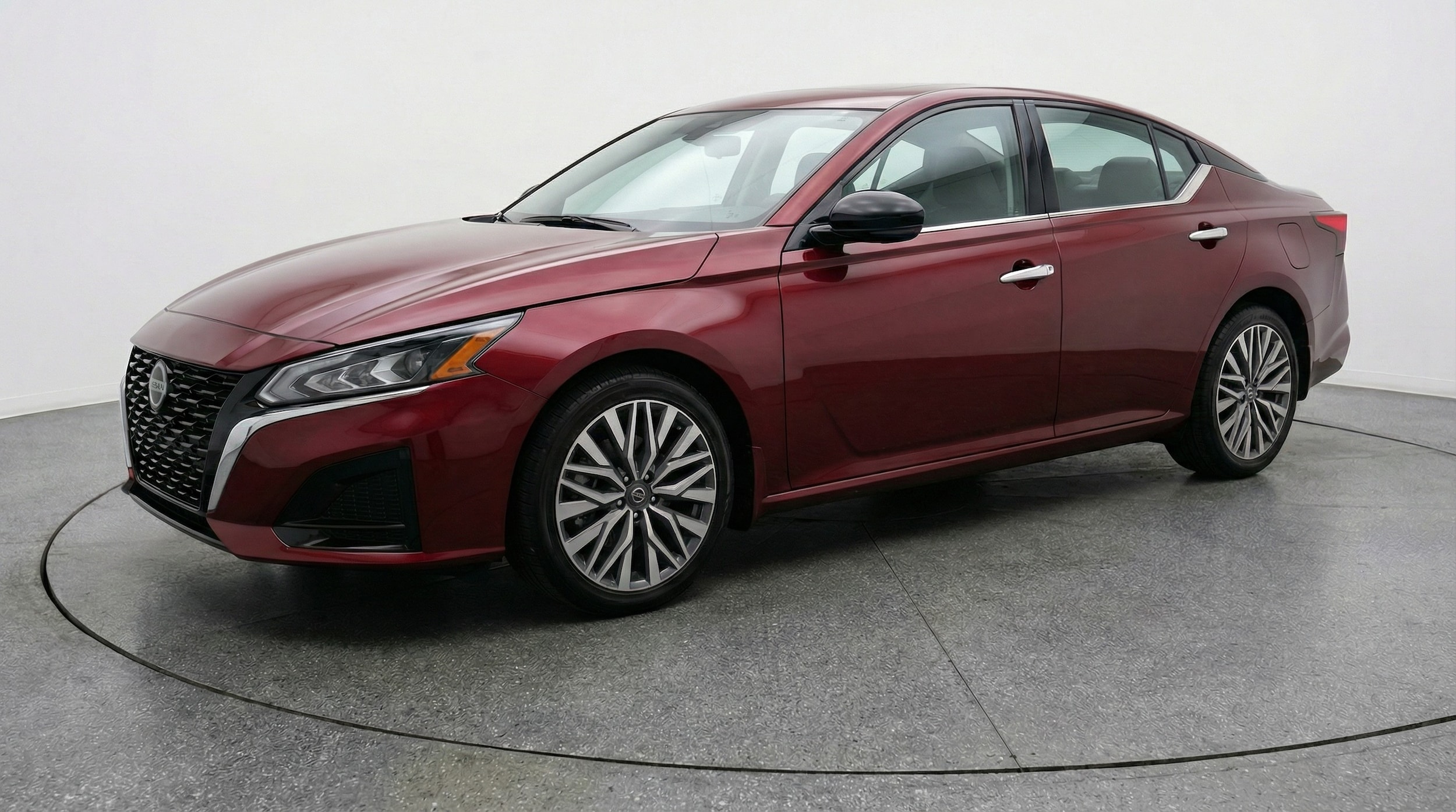 Thumbnail: 2025 Nissan Altima - 3