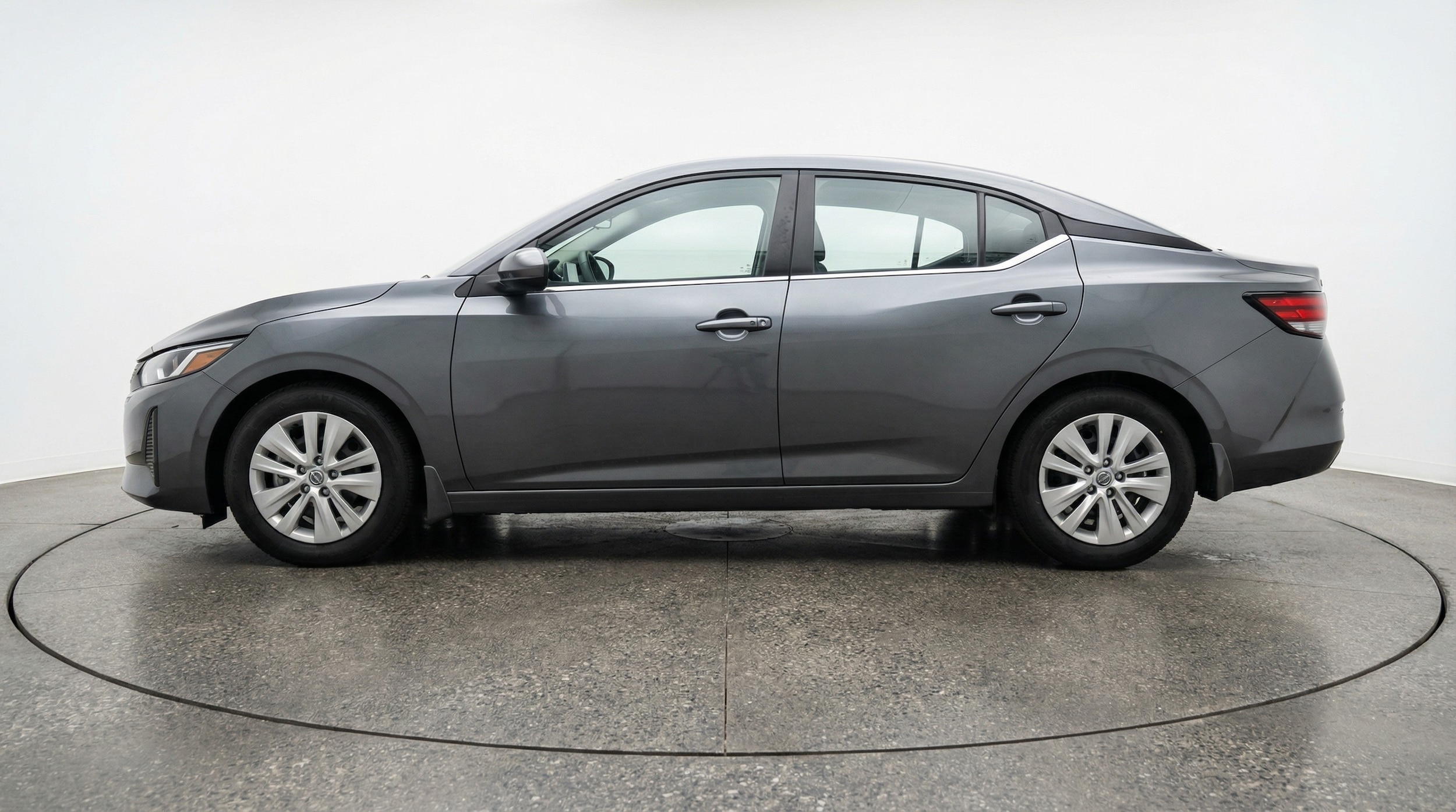 Thumbnail: 2025 Nissan Sentra - 4