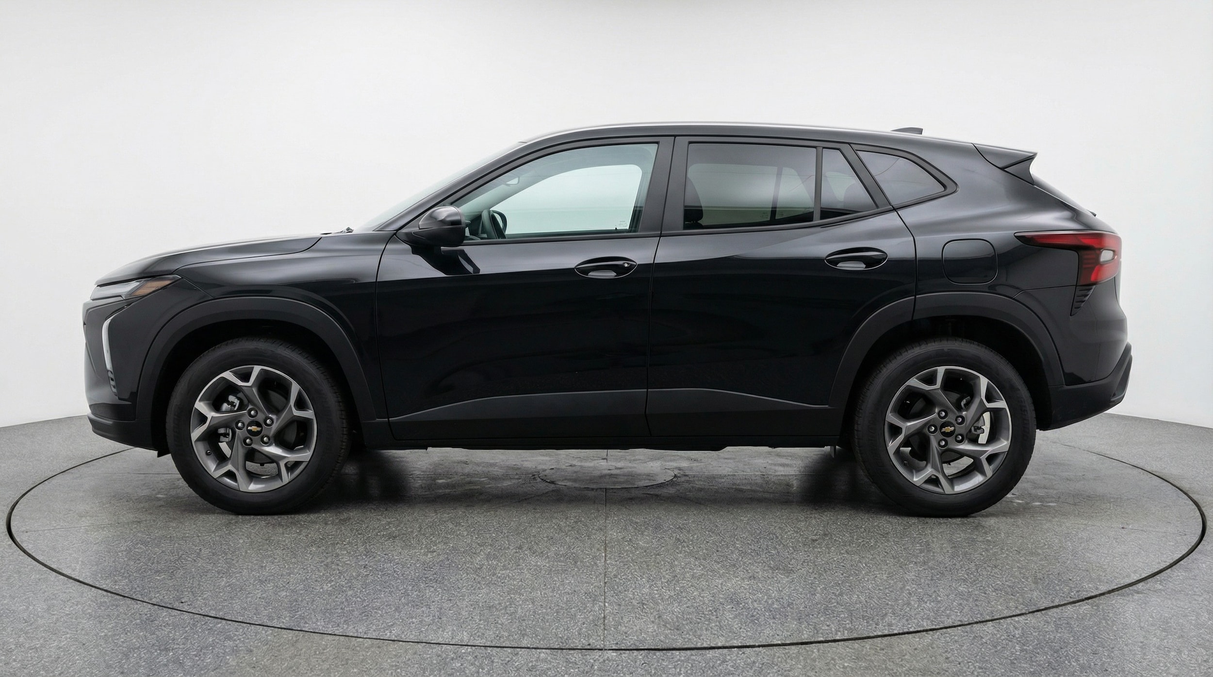 Thumbnail: 2025 Chevrolet Trax - 4