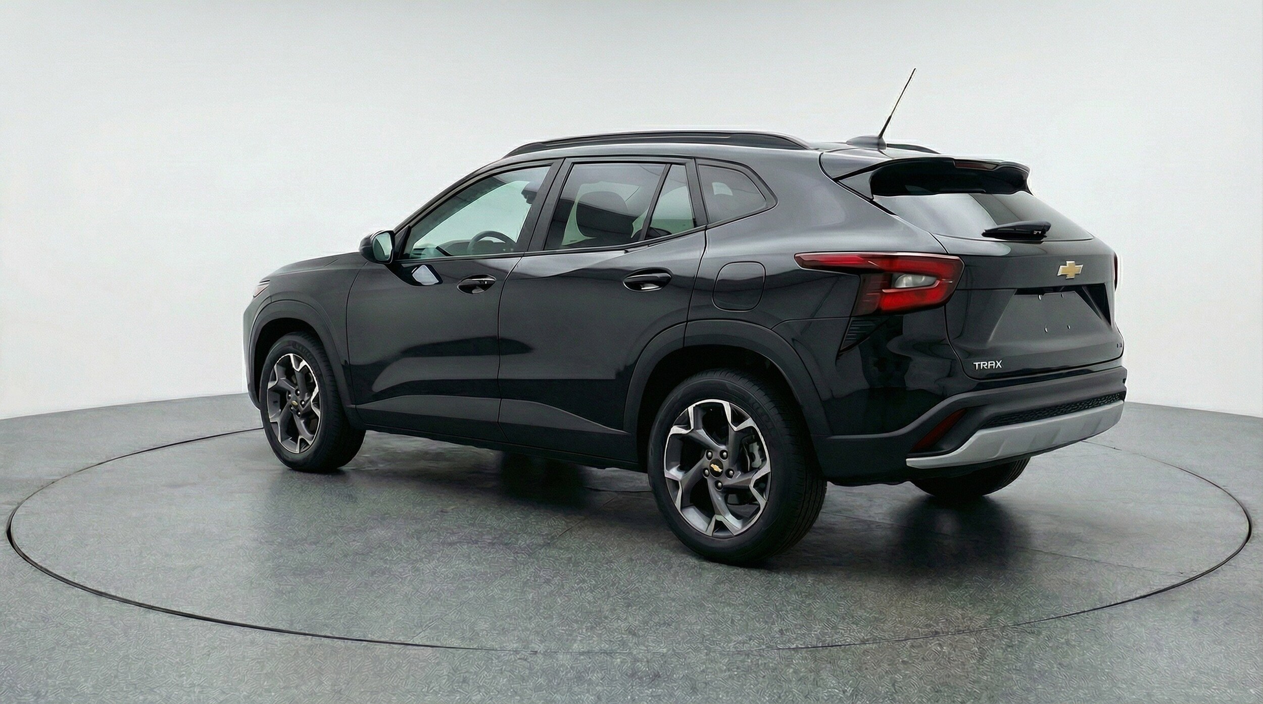 Thumbnail: 2025 Chevrolet Trax - 6