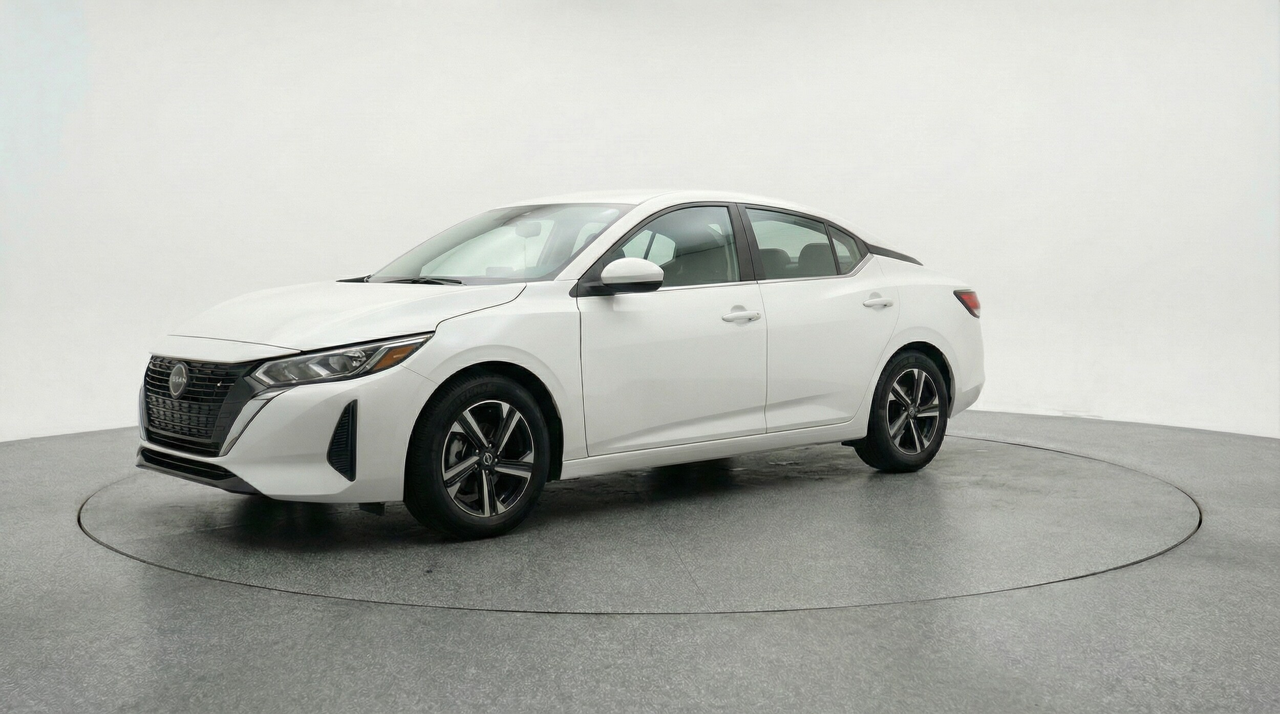 Thumbnail: 2025 Nissan Sentra - 3