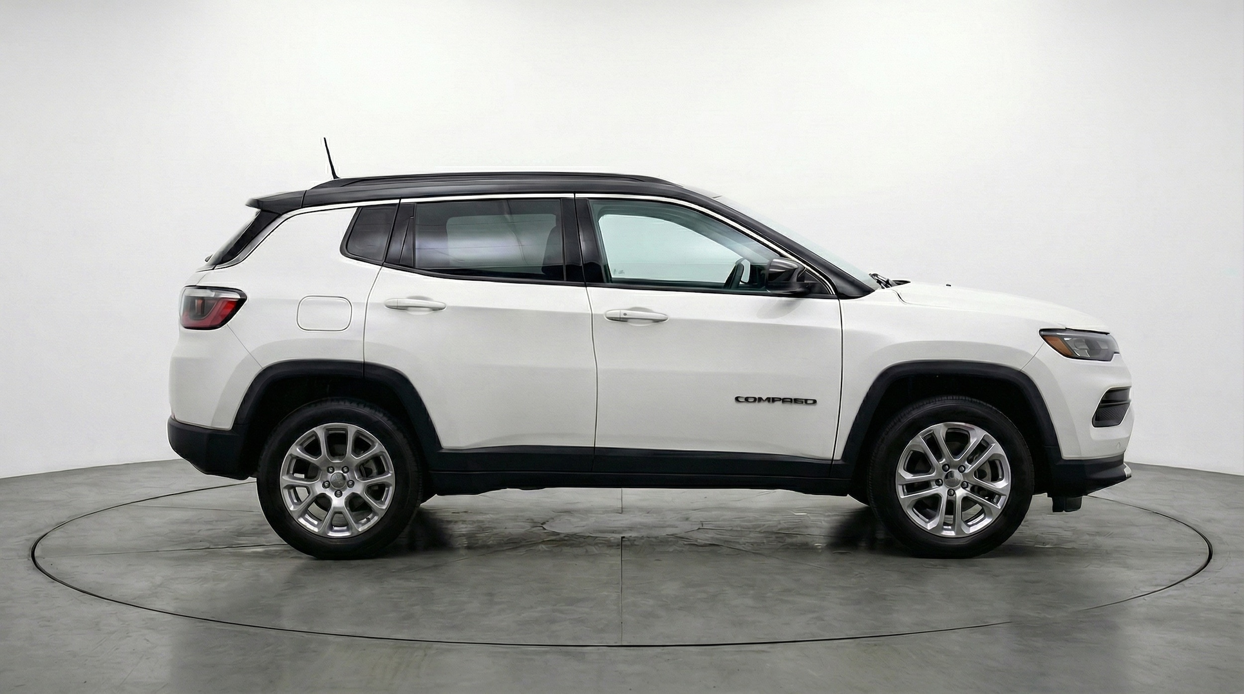 Thumbnail: 2025 Jeep Compass - 8