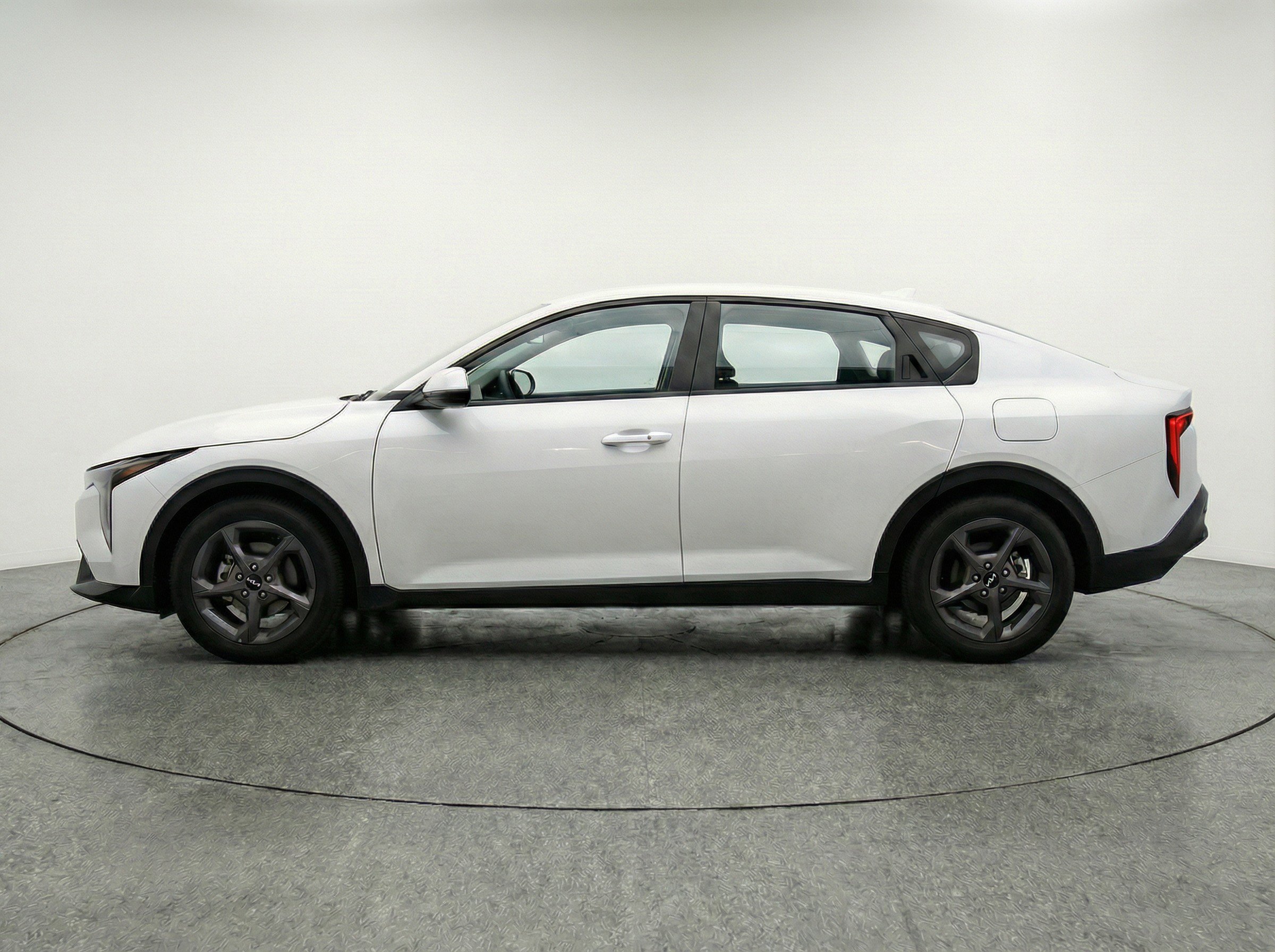 Thumbnail: 2025 Kia K4 - 5