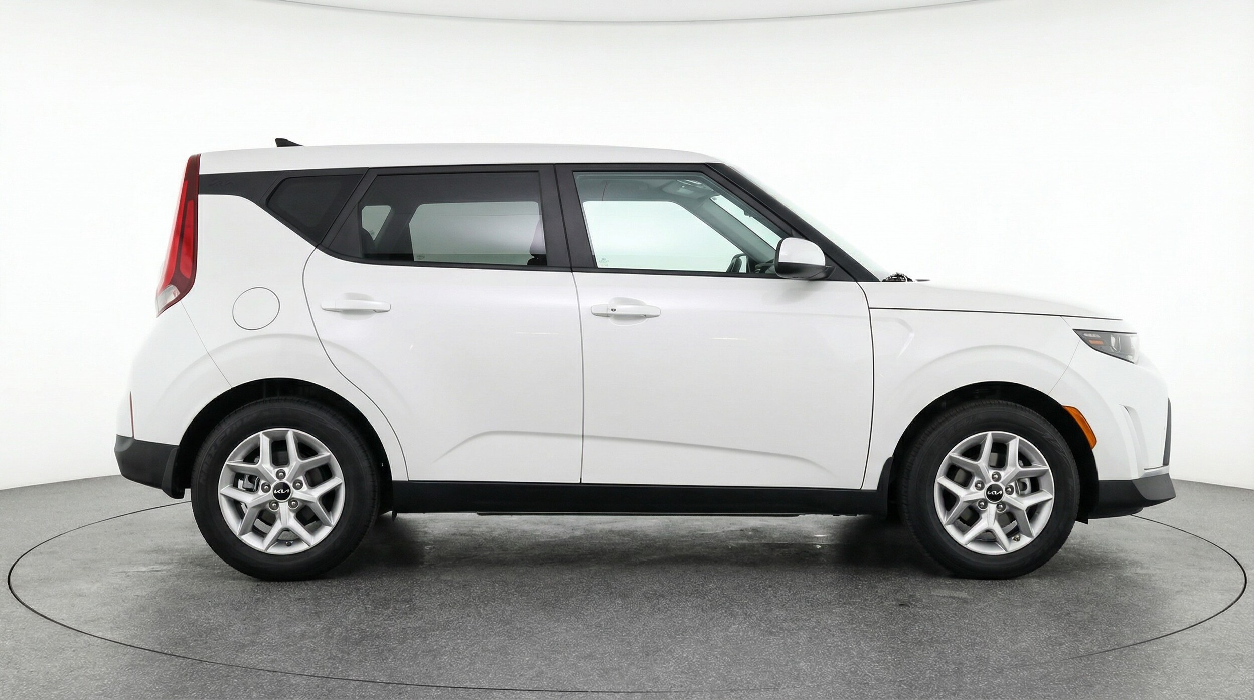 Thumbnail: 2025 Kia Soul - 8