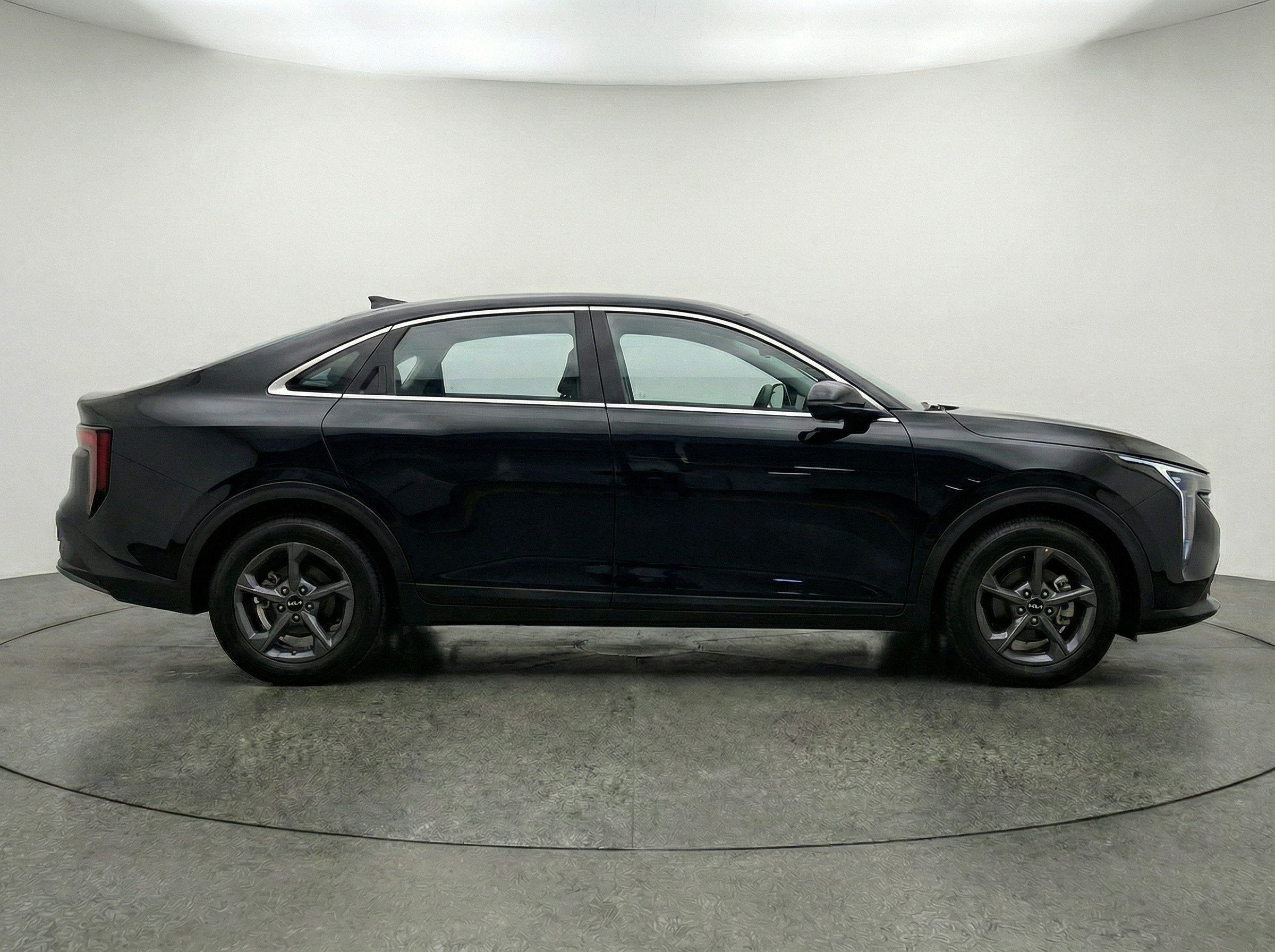 Thumbnail: 2025 Kia K4 - 8