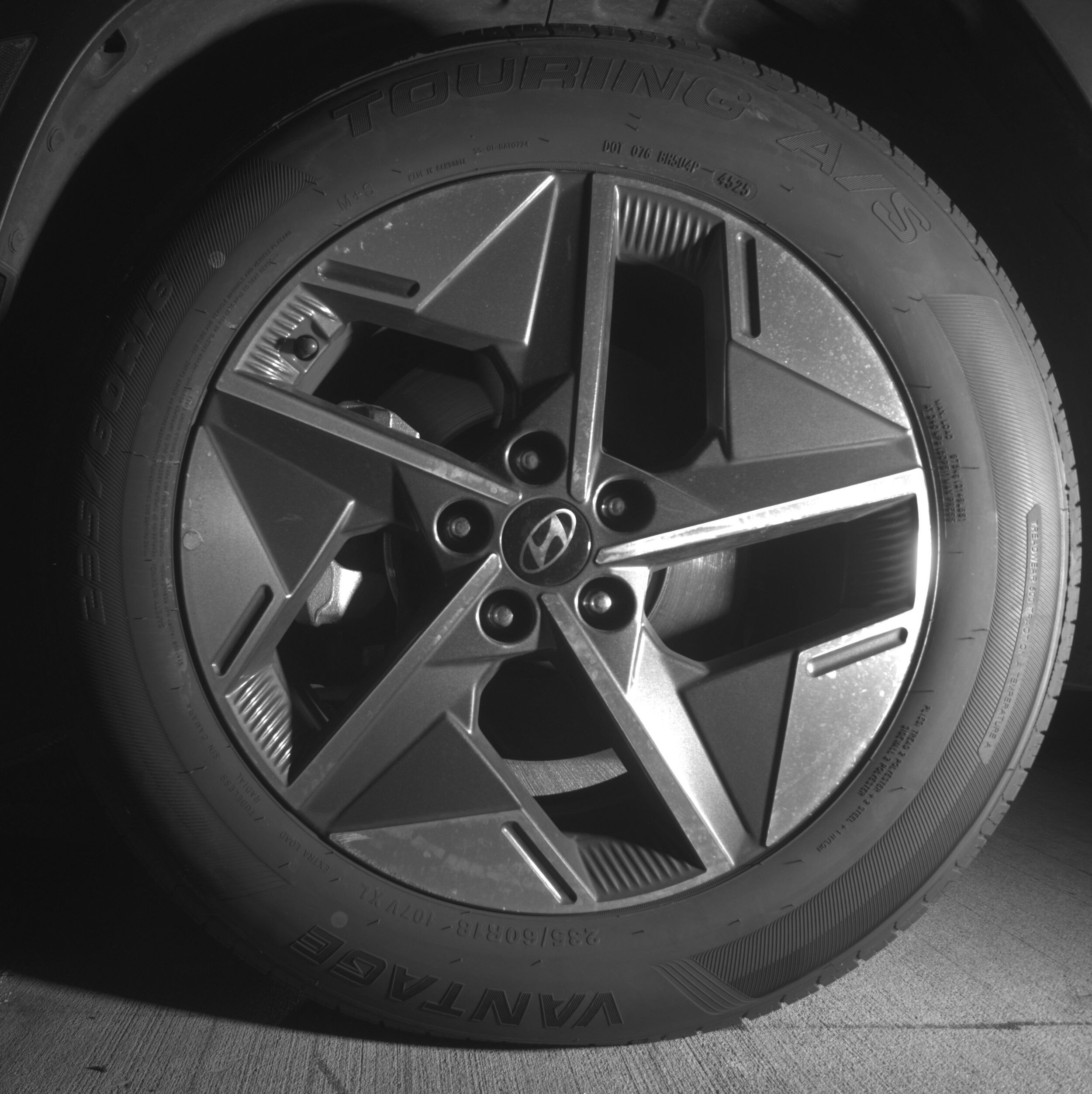 Thumbnail: 2025 Hyundai Tucson - 12