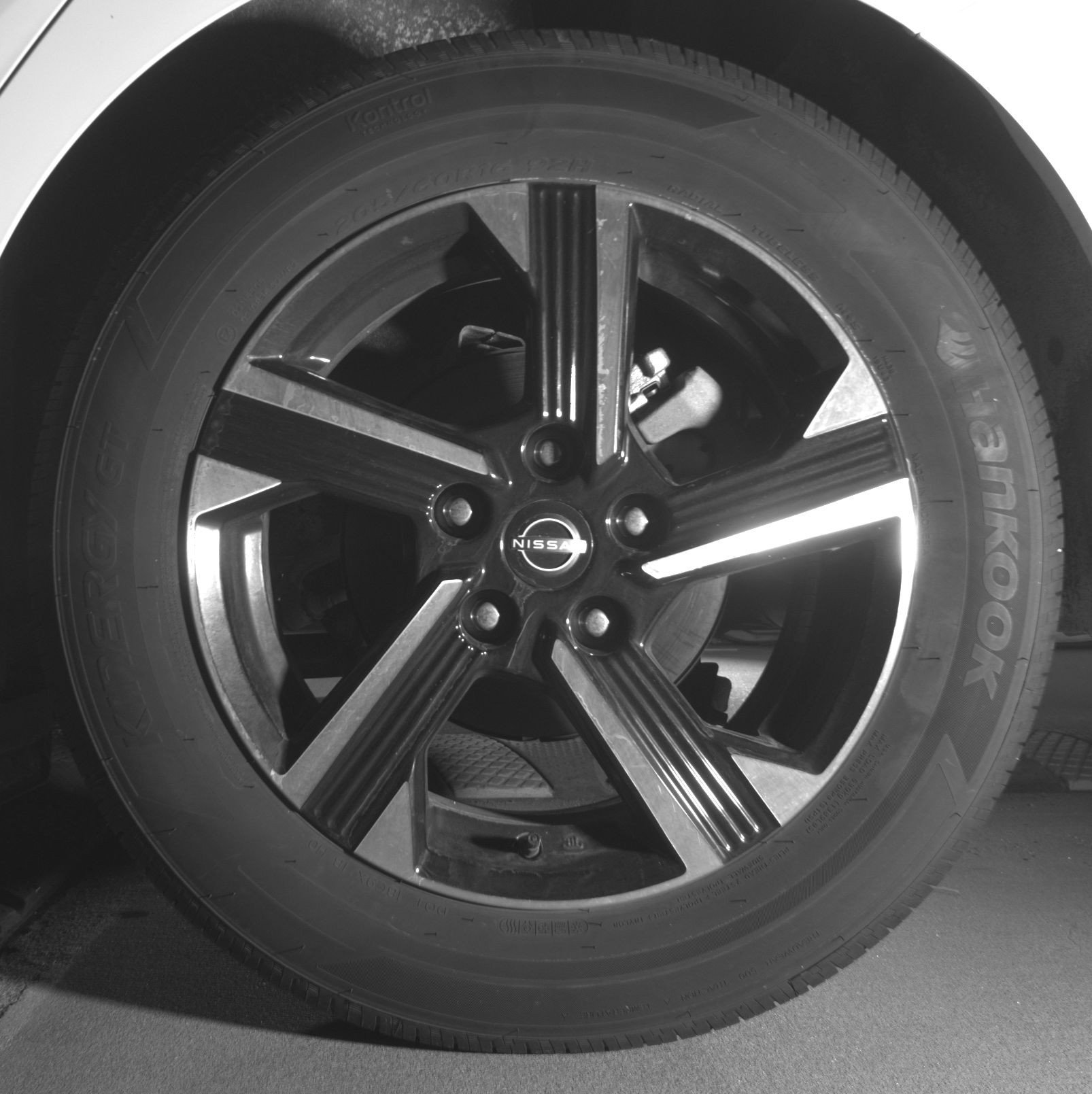 Thumbnail: 2025 Nissan Sentra - 14