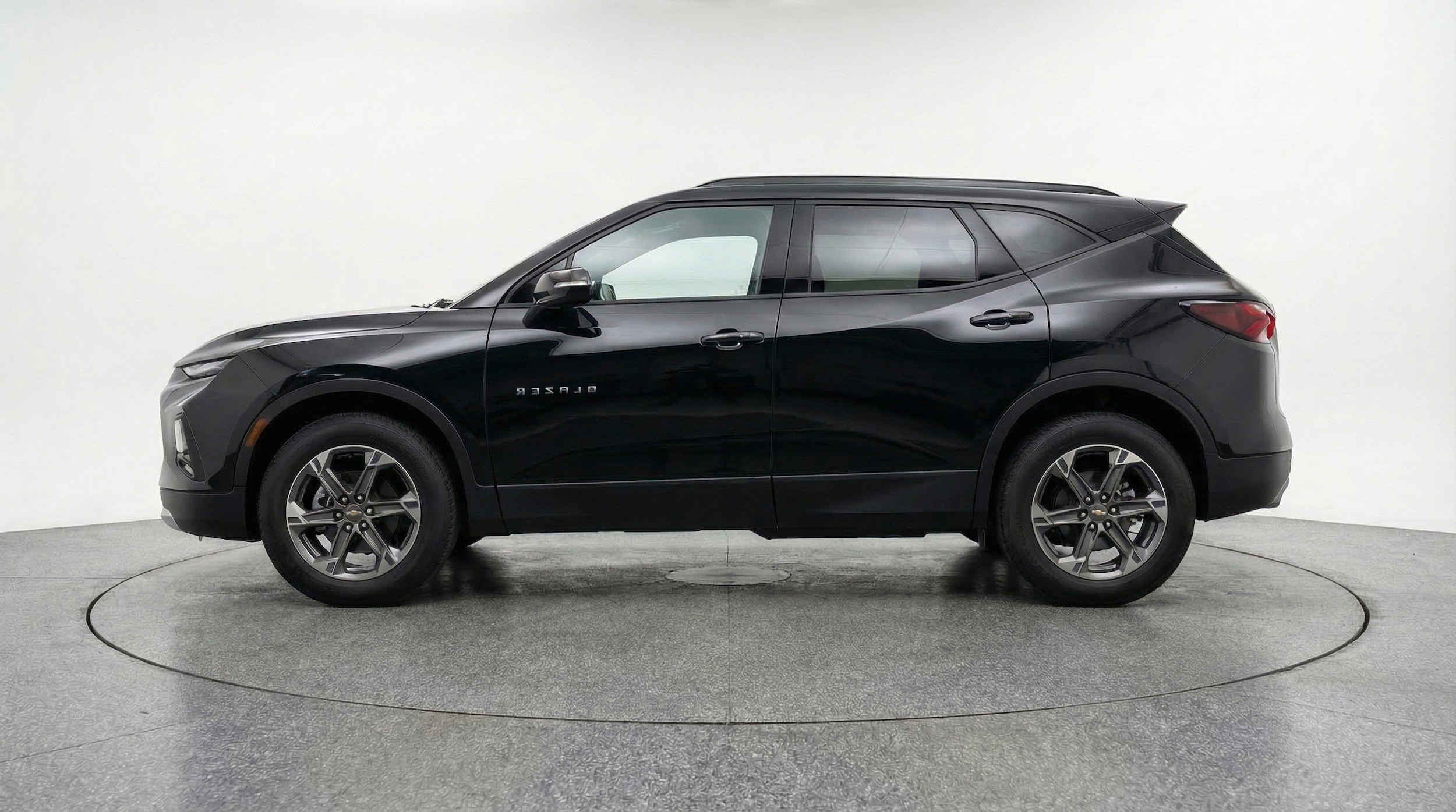 Thumbnail: 2025 Chevrolet Blazer - 5