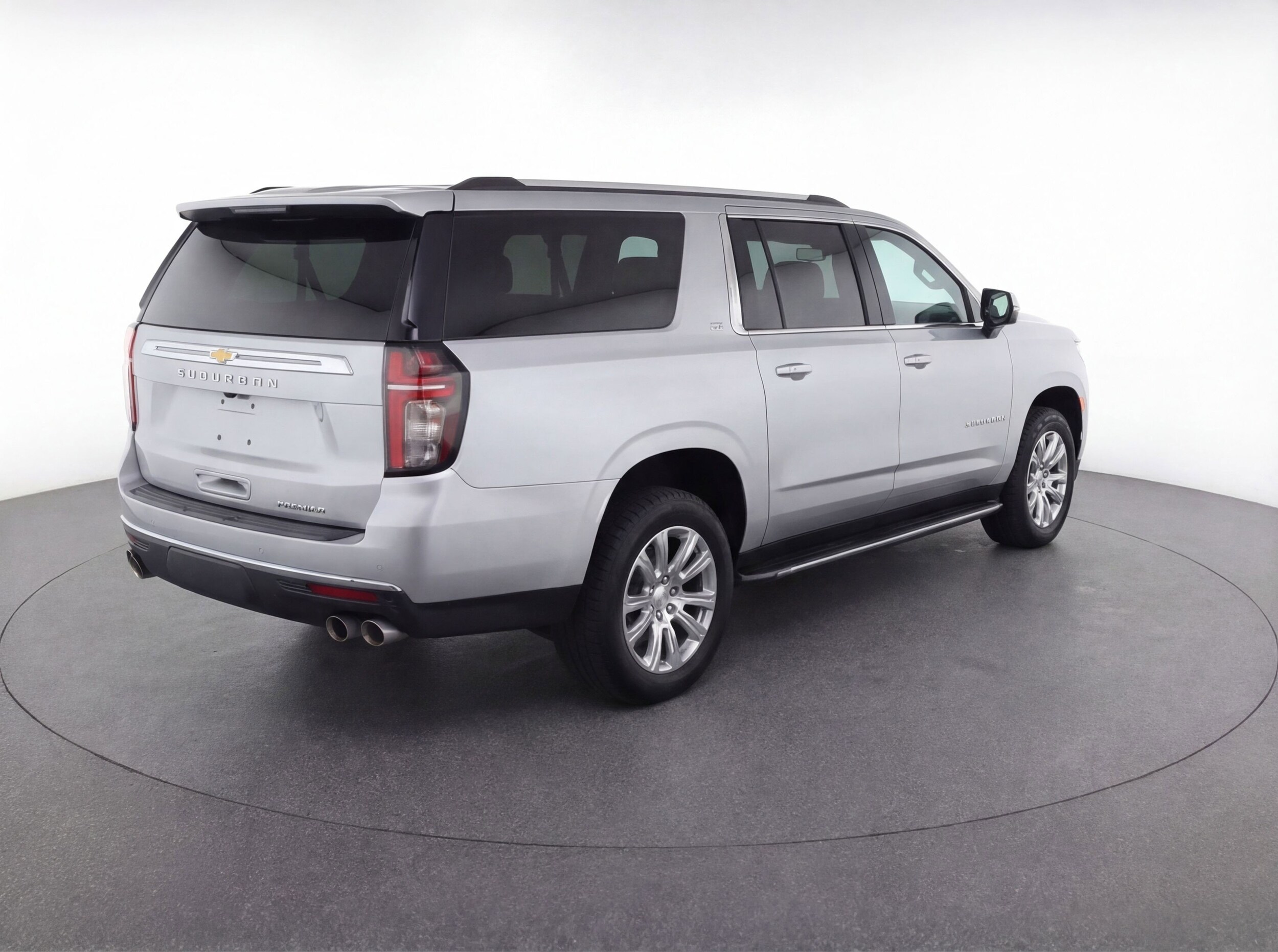 Thumbnail: 2023 Chevrolet Suburban - 9