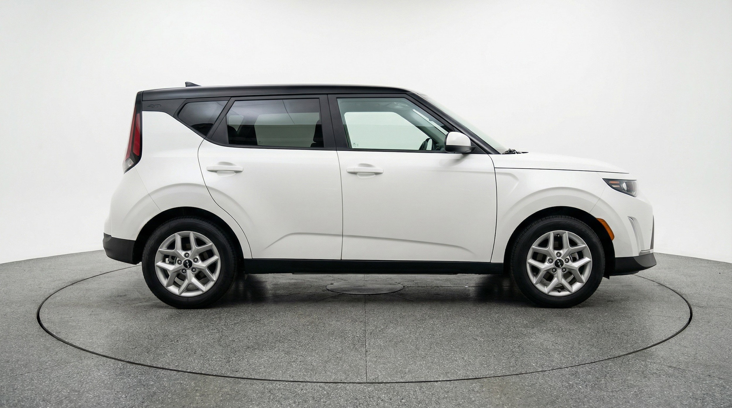 Thumbnail: 2025 Kia Soul - 11