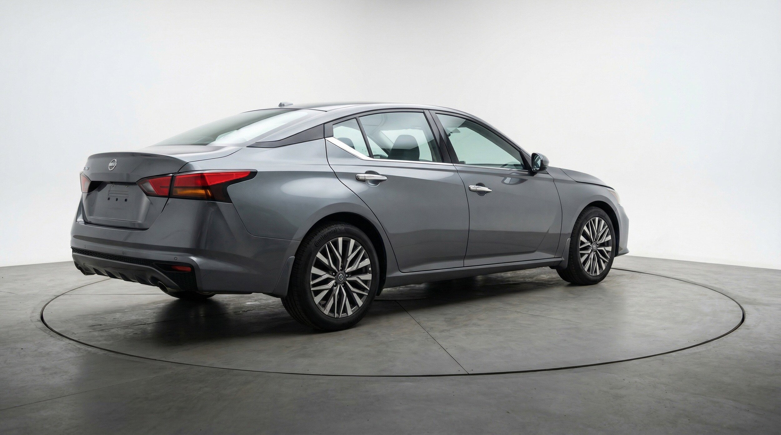 Thumbnail: 2025 Nissan Altima - 9