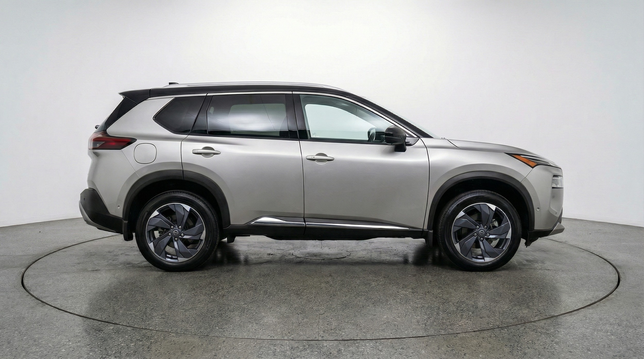 Thumbnail: 2025 Nissan Rogue - 8