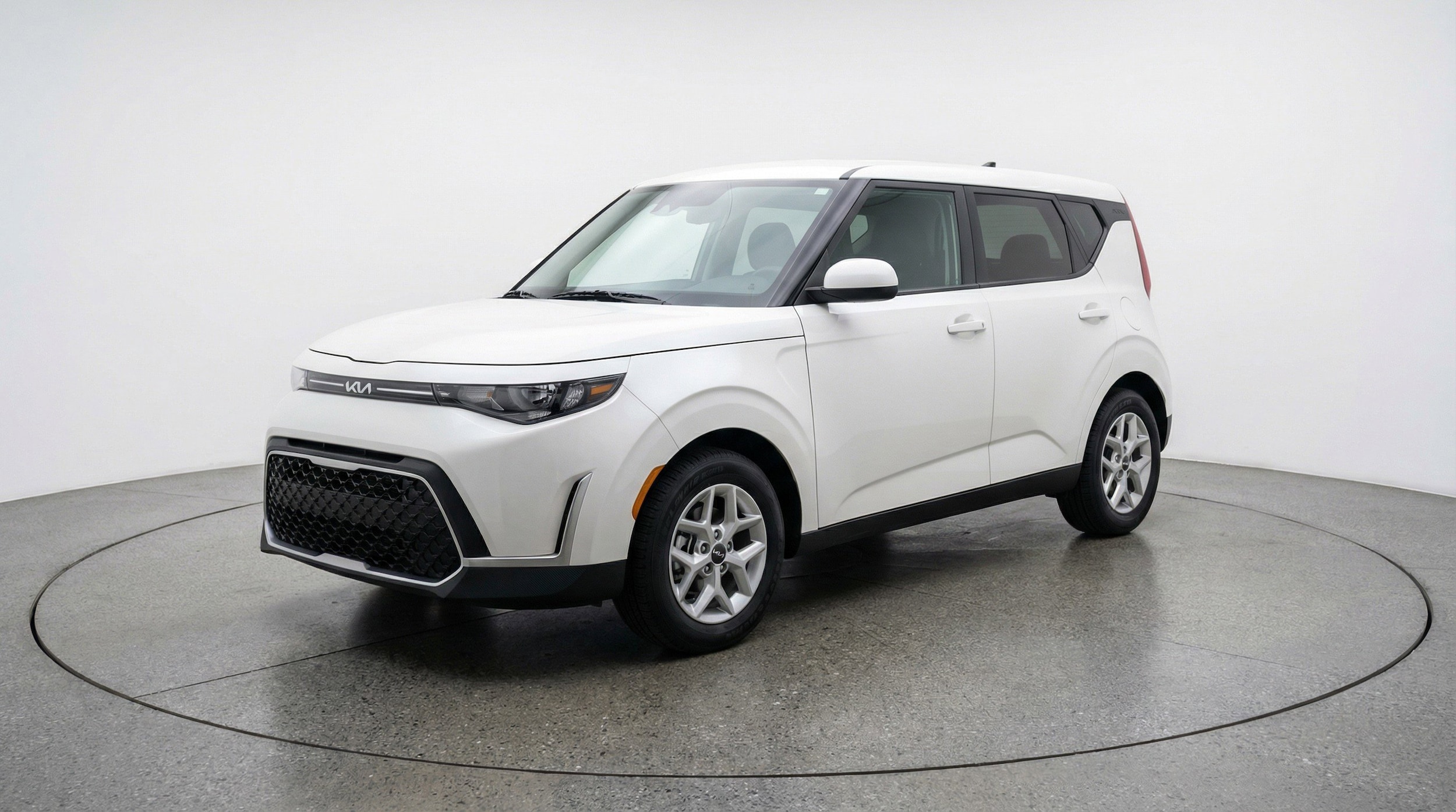 Thumbnail: 2025 Kia Soul - 3