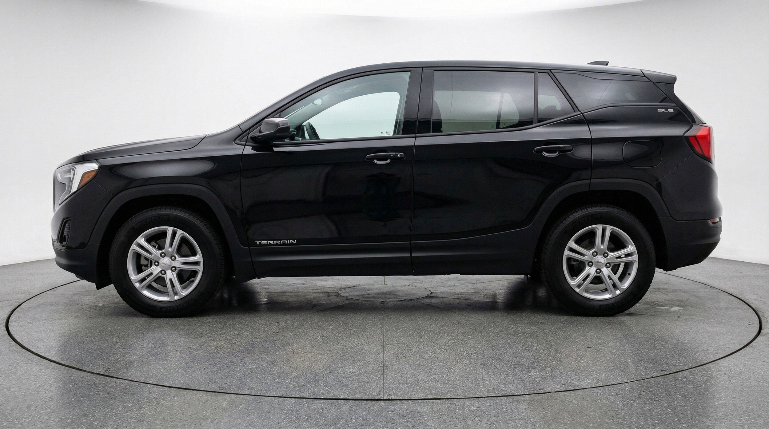 Thumbnail: 2024 GMC Terrain - 5