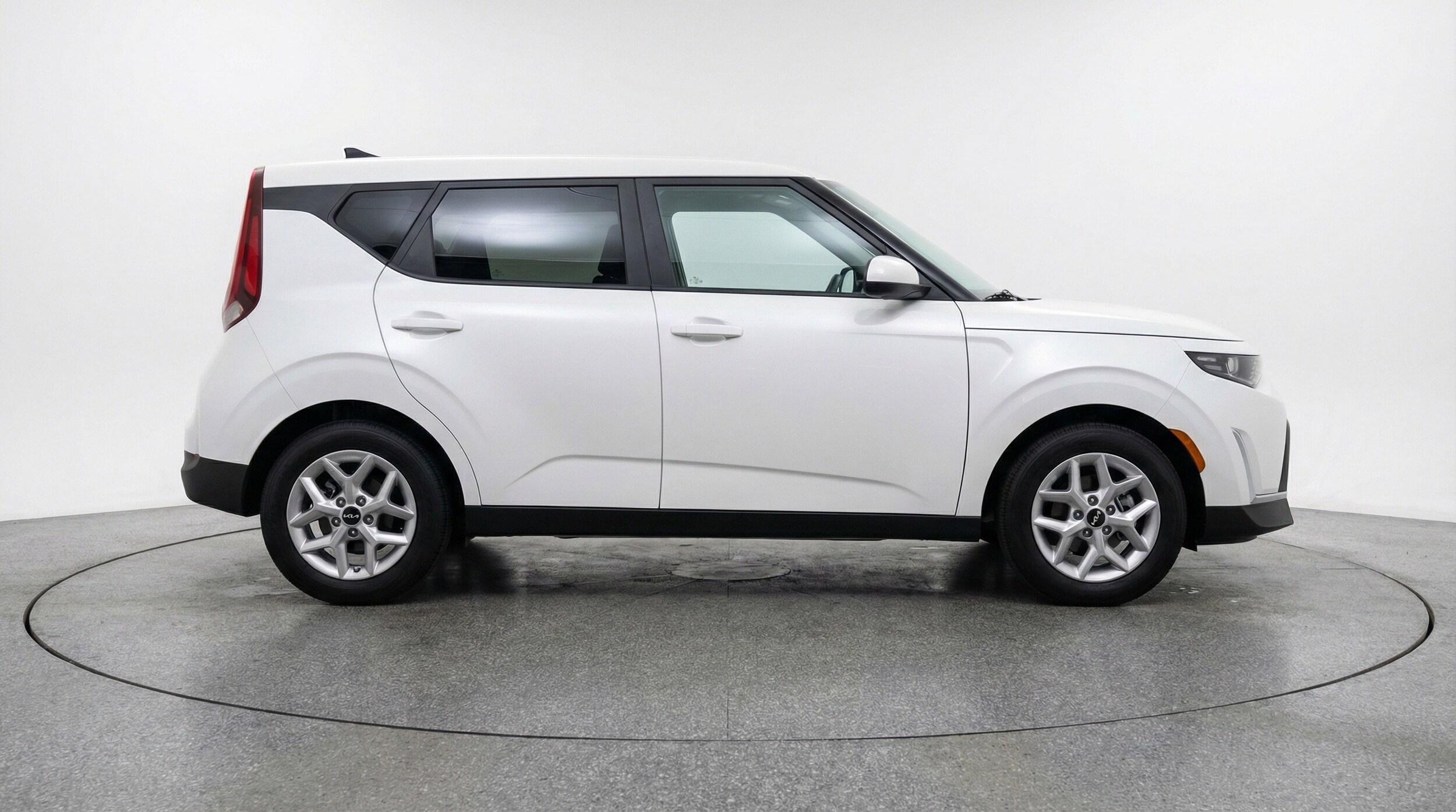 Thumbnail: 2025 Kia Soul - 11