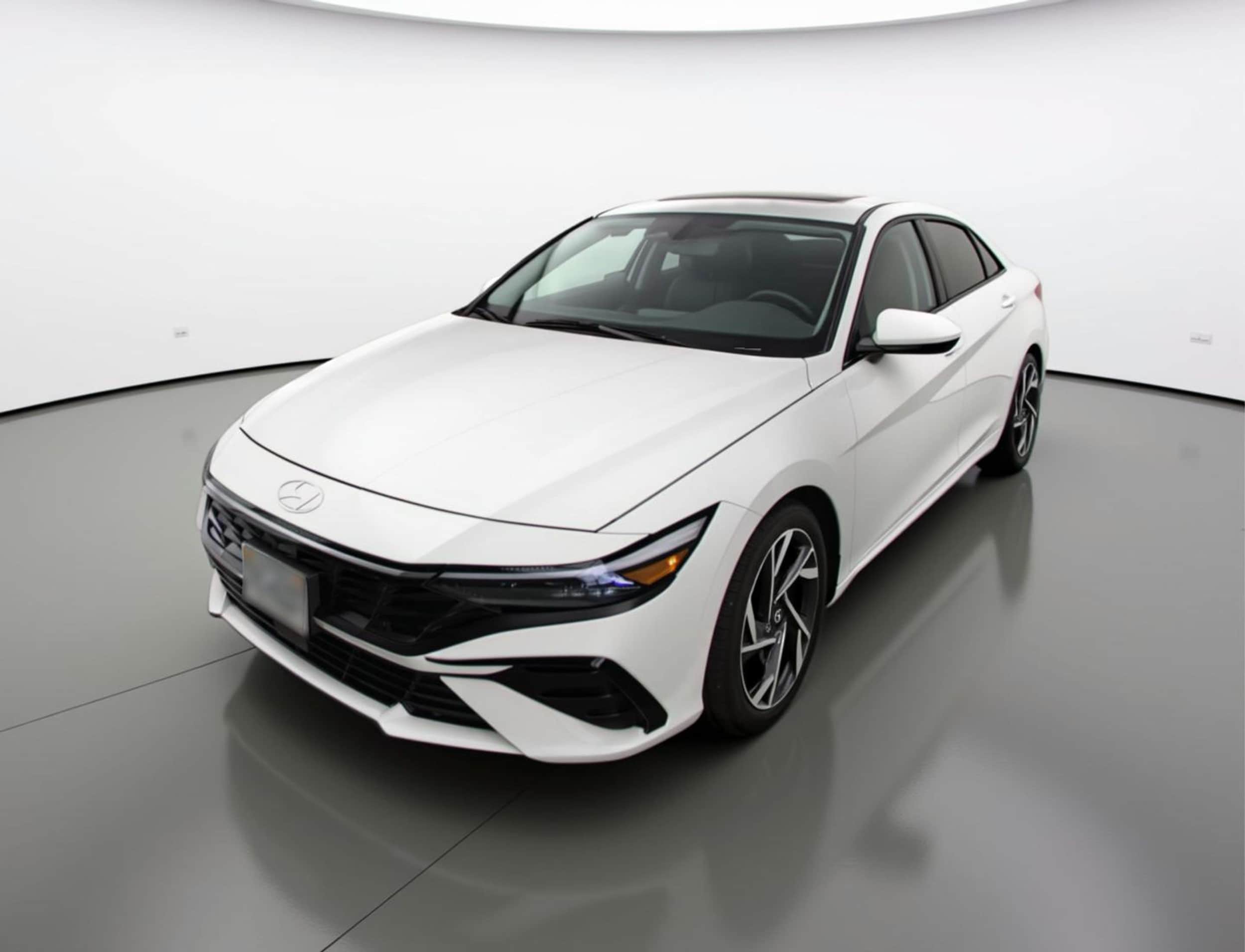 Thumbnail: 2025 Hyundai Elantra - 3