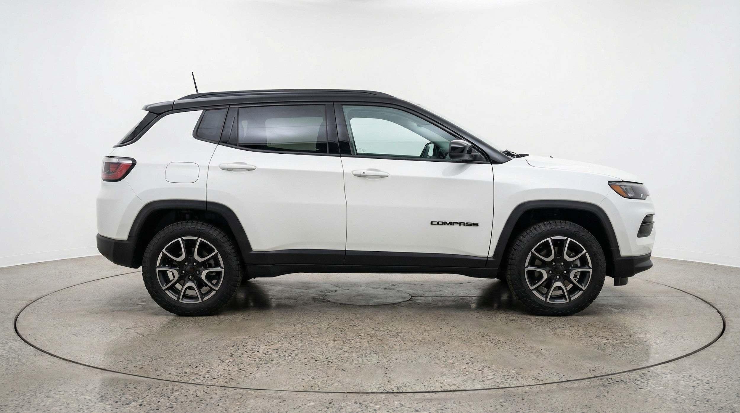 Thumbnail: 2025 Jeep Compass - 11