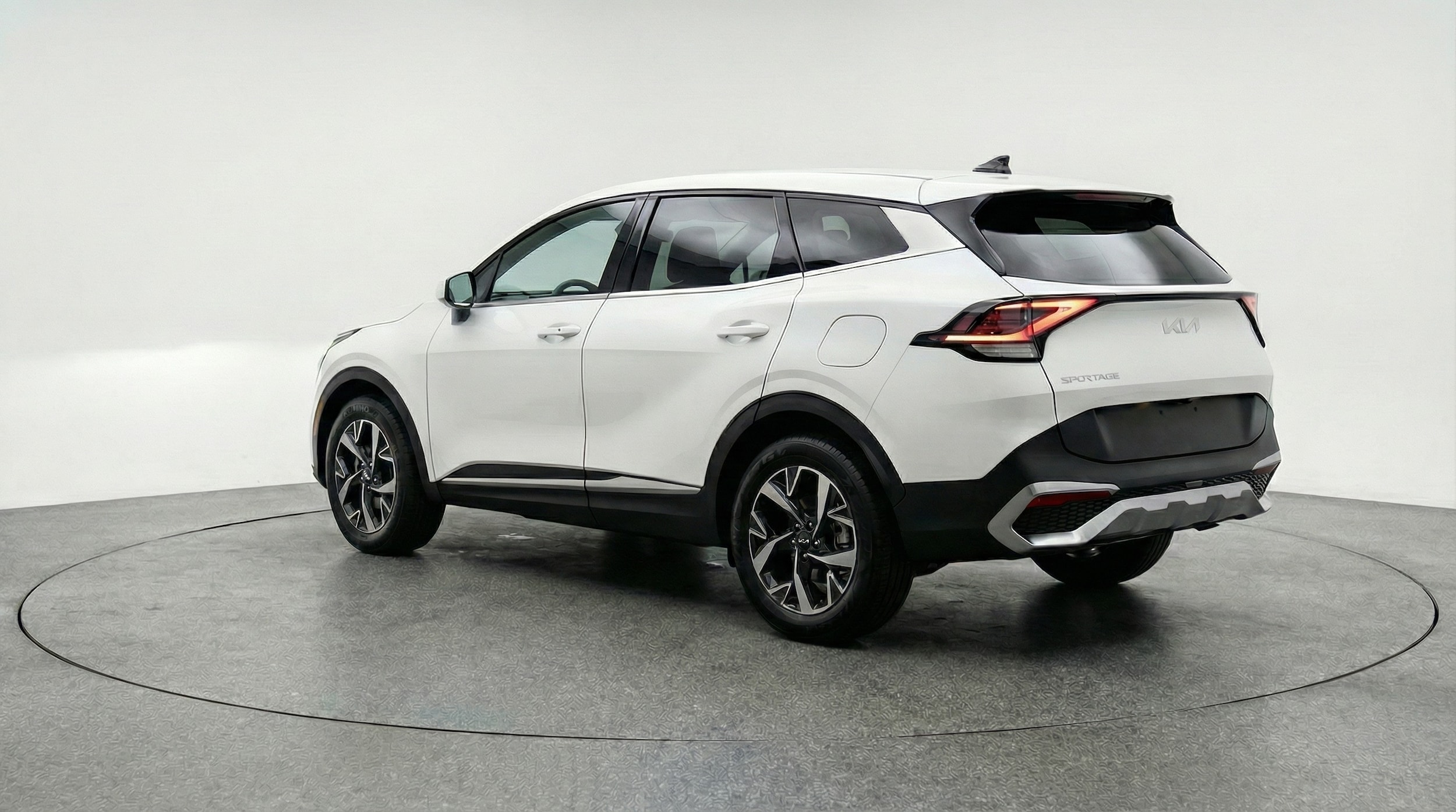 Thumbnail: 2025 Kia Sportage - 5