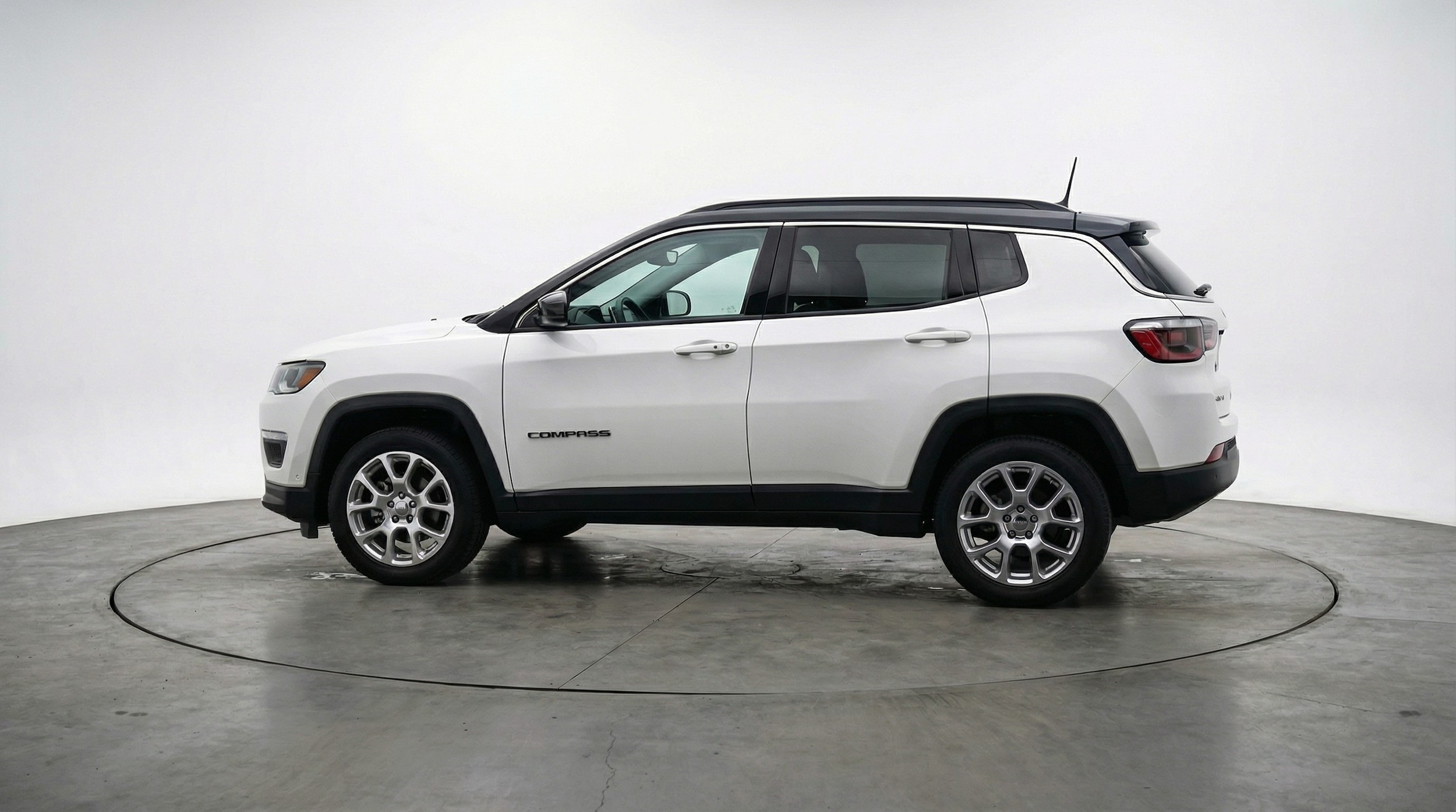 Thumbnail: 2025 Jeep Compass - 4