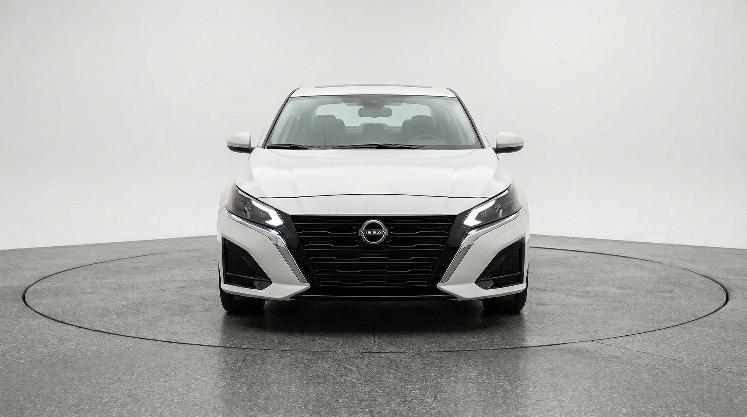 Thumbnail: 2025 Nissan Altima - 2