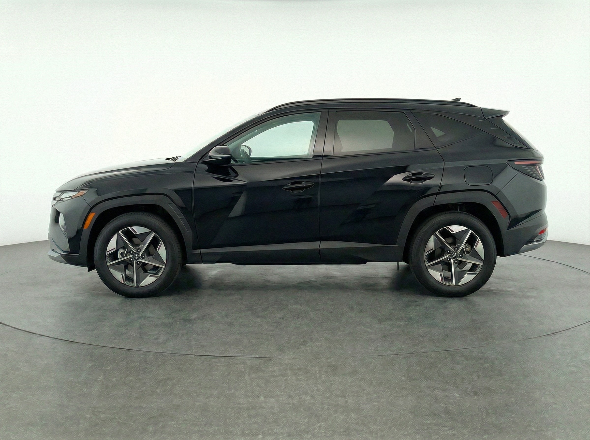 Thumbnail: 2025 Hyundai Tucson - 4