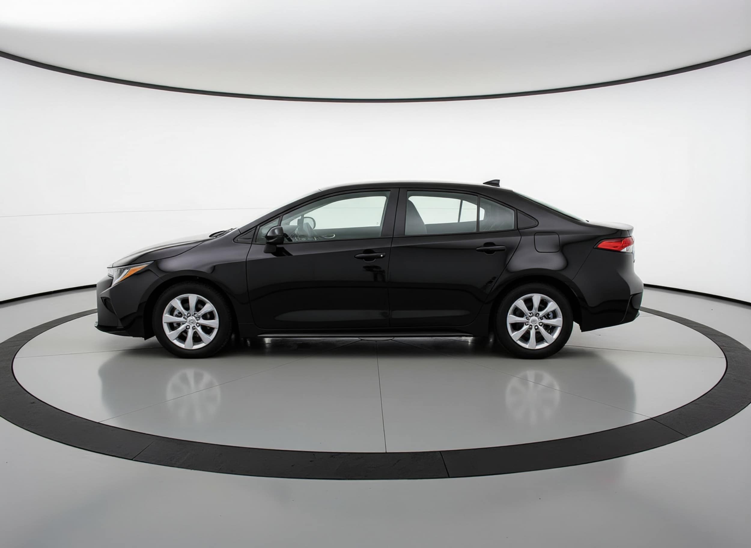 Thumbnail: 2024 Toyota Corolla - 4