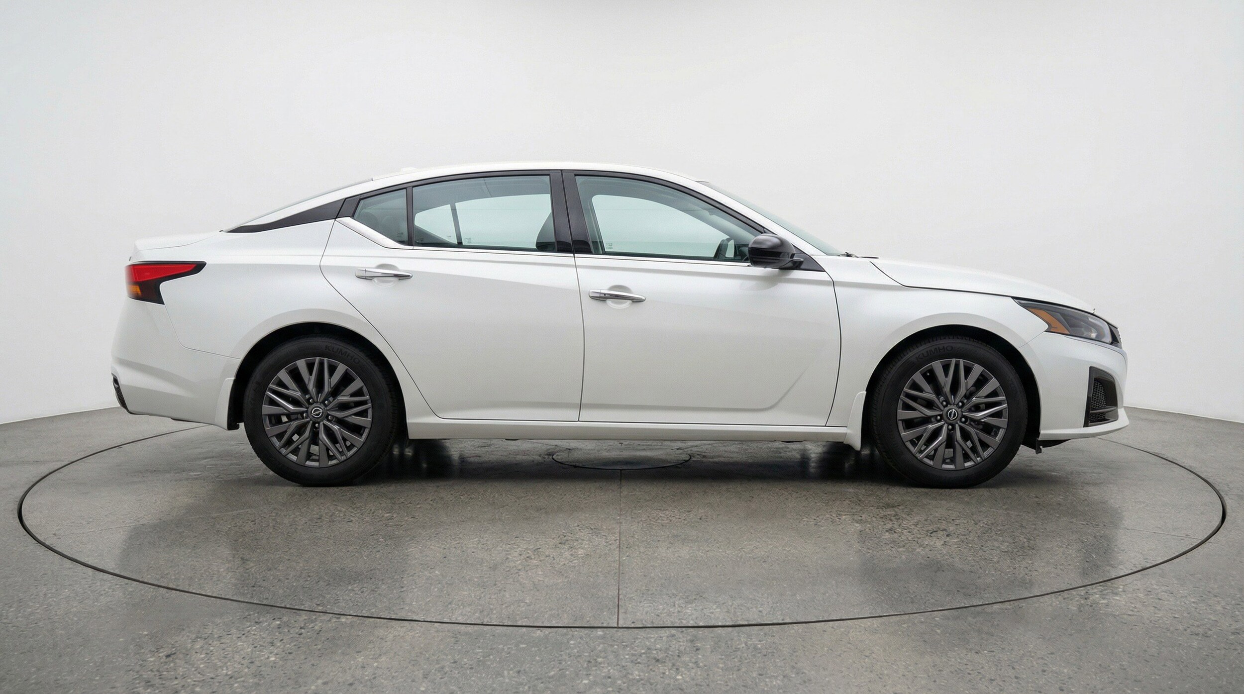 Thumbnail: 2025 Nissan Altima - 11