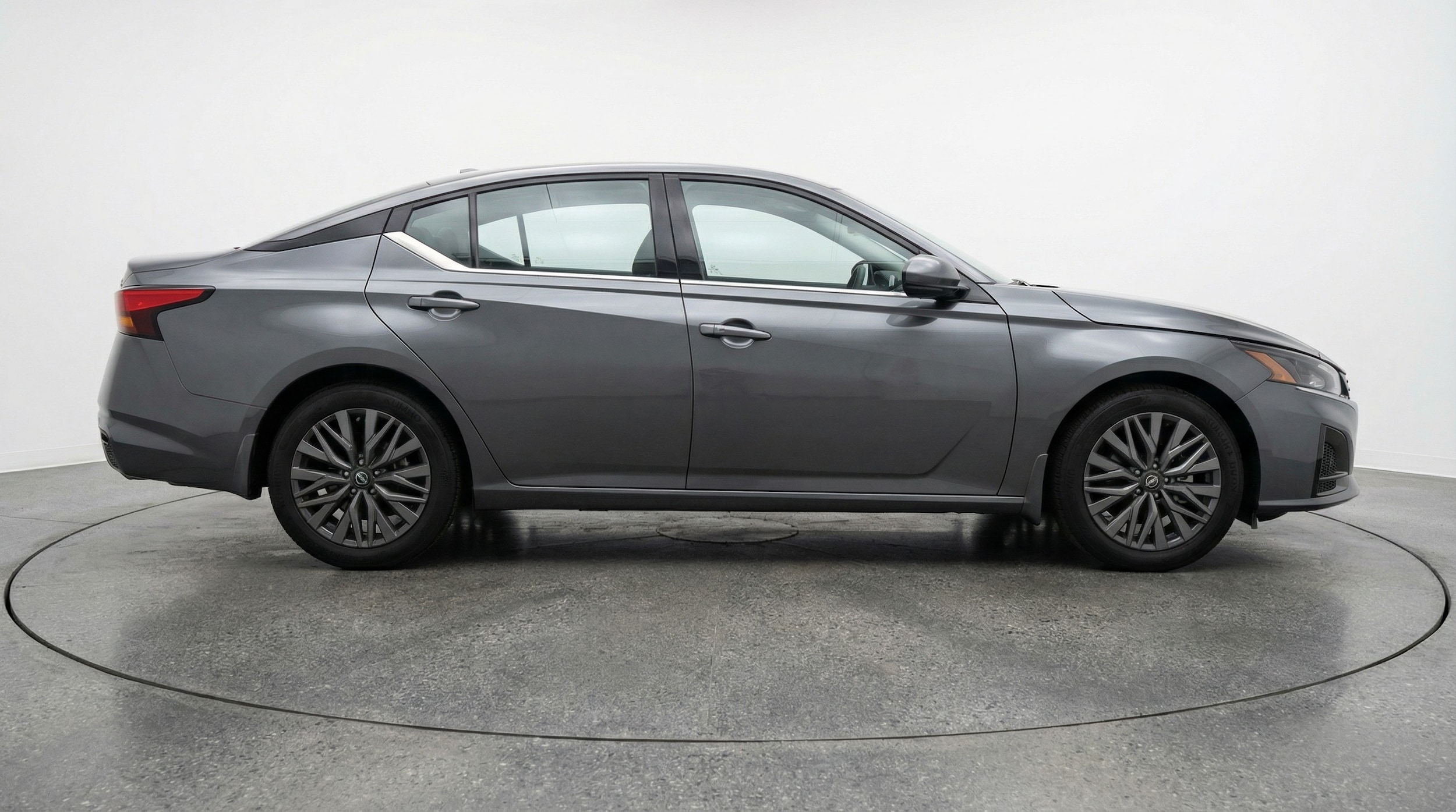 Thumbnail: 2025 Nissan Altima - 8