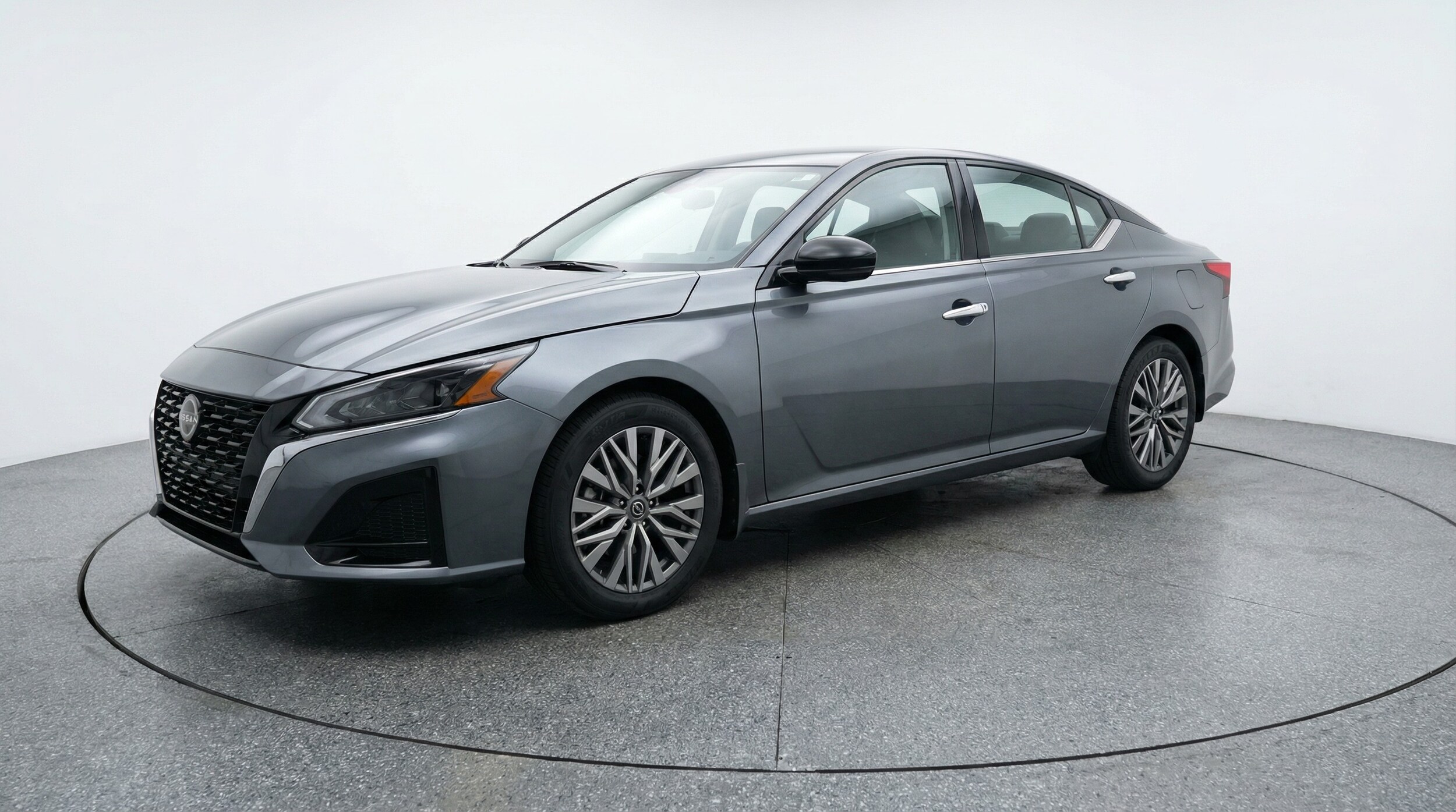 Thumbnail: 2025 Nissan Altima - 3