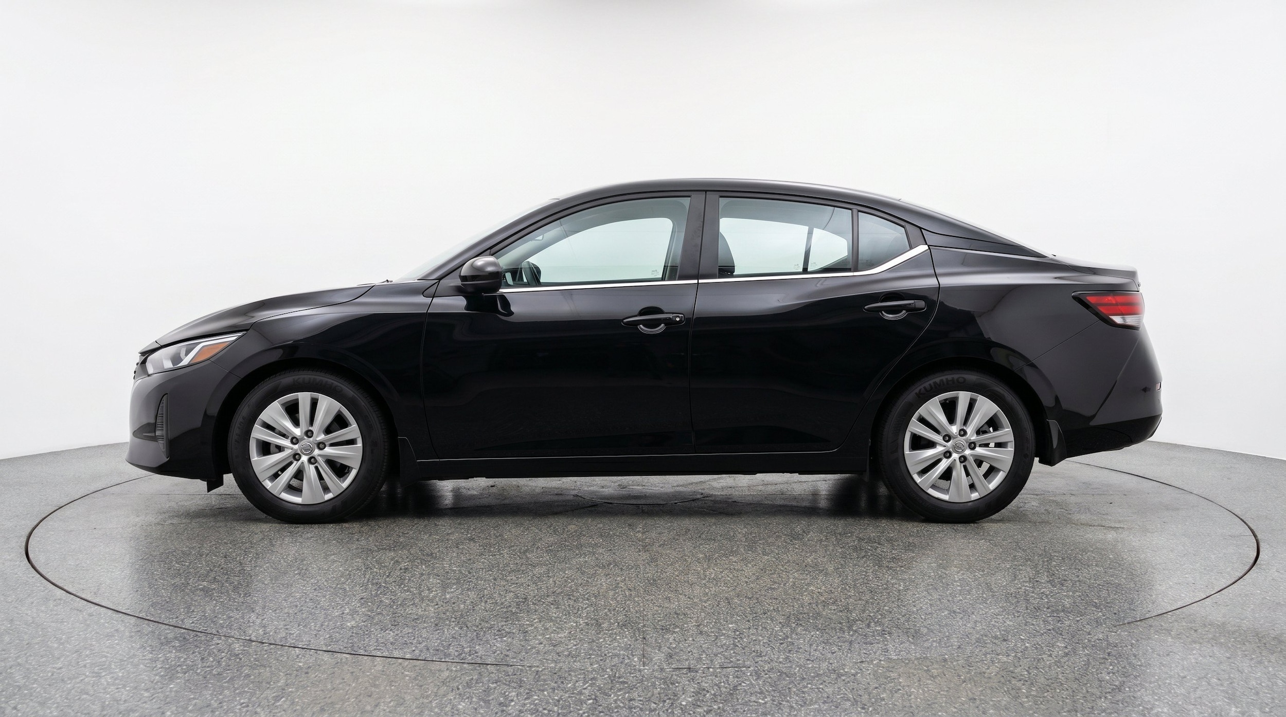 Thumbnail: 2025 Nissan Sentra - 5