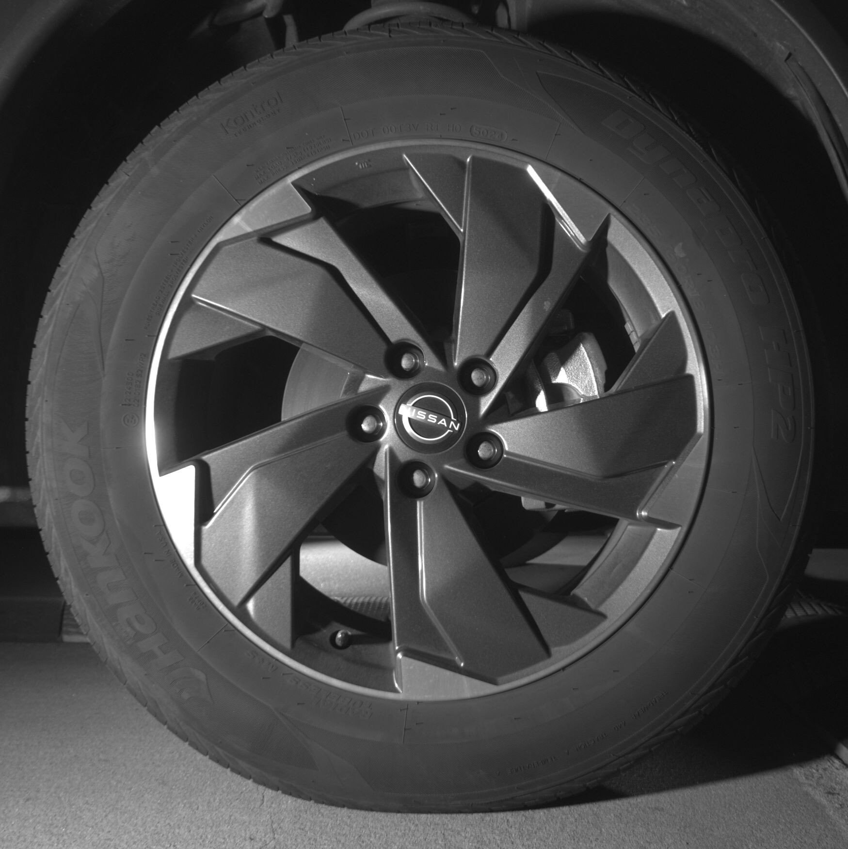 Thumbnail: 2025 Nissan Rogue - 13