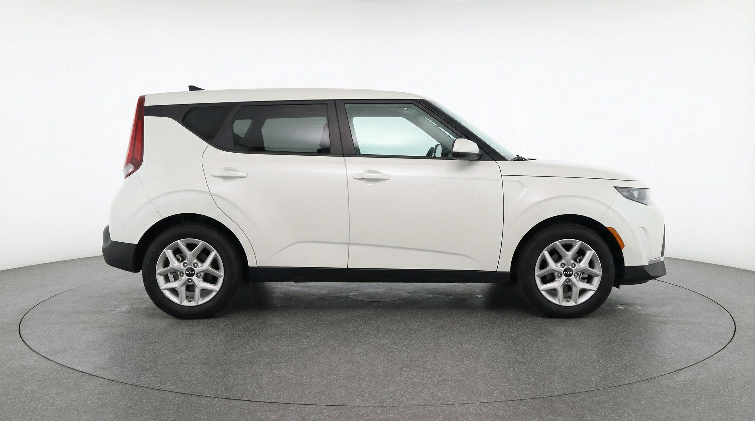 Thumbnail: 2025 Kia Soul - 11