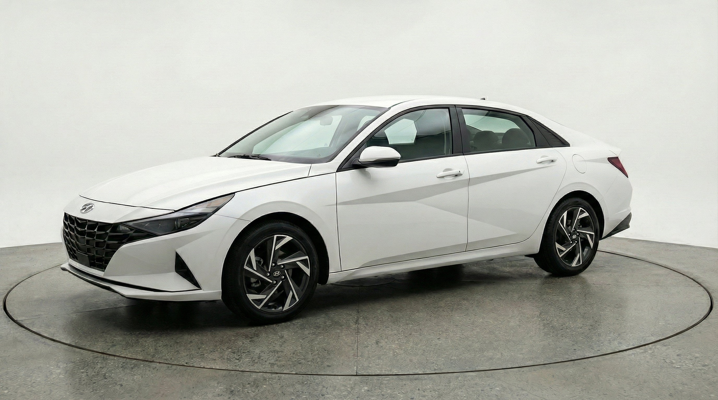 Thumbnail: 2025 Hyundai Elantra - 3